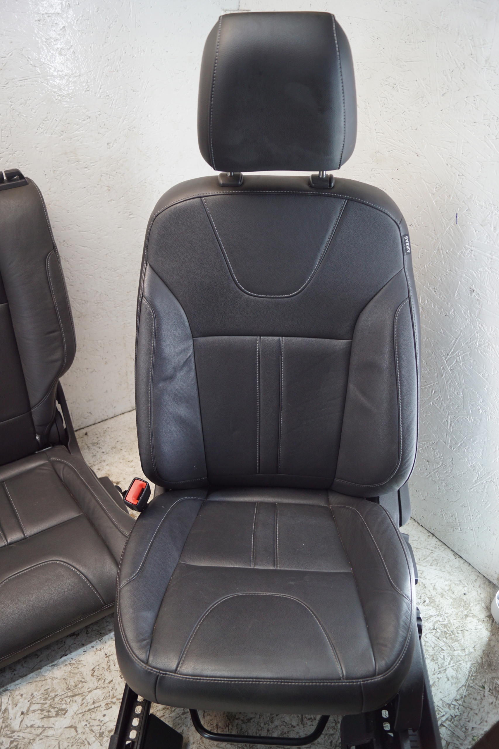 кресла диван FORD KUGA MK2 кожа