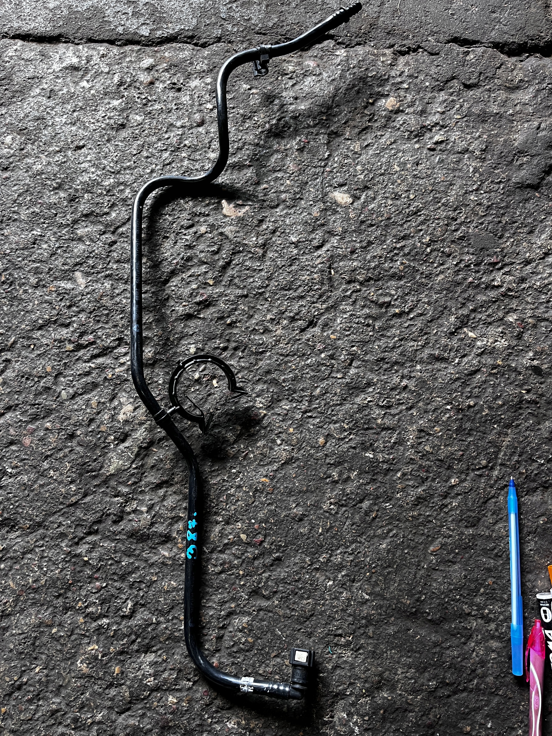 387A JEEP GRAND CHEROKEE WK2 3.0CRDI WĄŻ RURA PRZEWÓD POWIETRZA 68271051AG