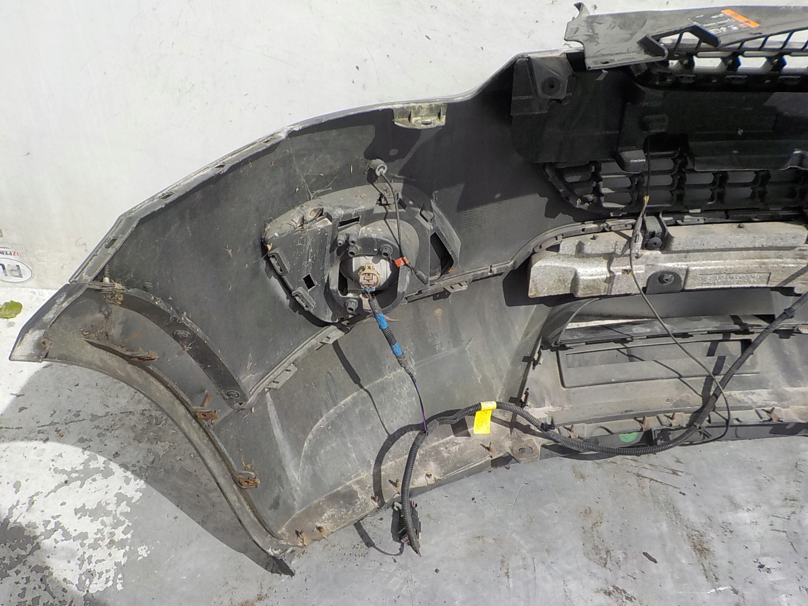 700 OPEL ANTARA LIFT PDC bumper front front