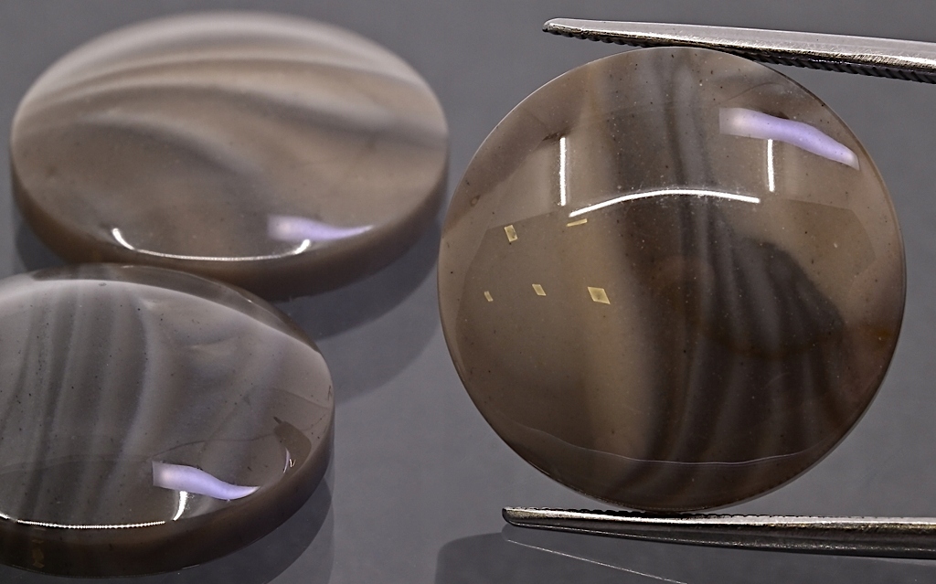 Pruhovaný keř kulatý konvexní deska fi 18 mm