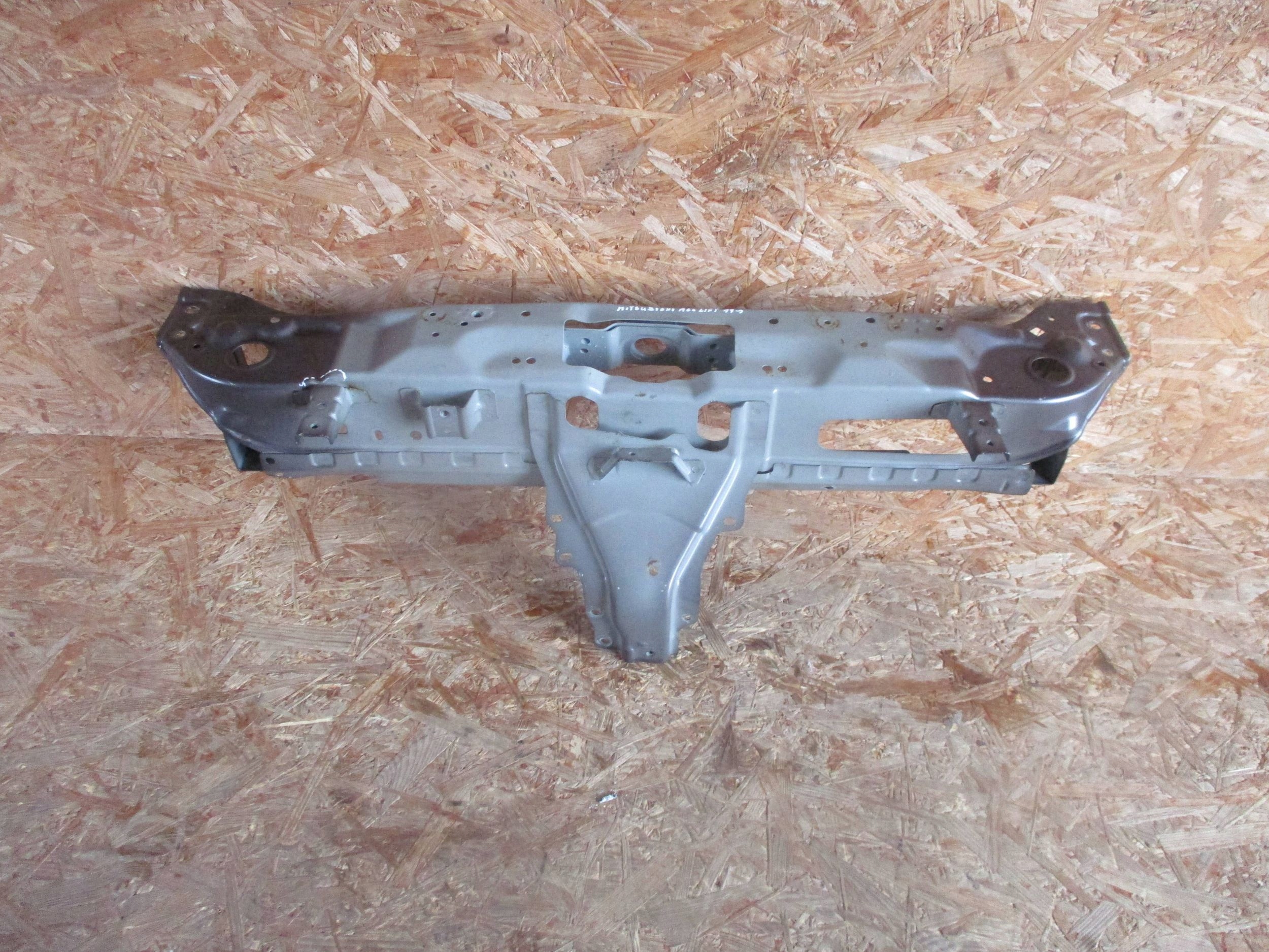 support panel for radiators upper MITSUBISHI ASX and 10-19