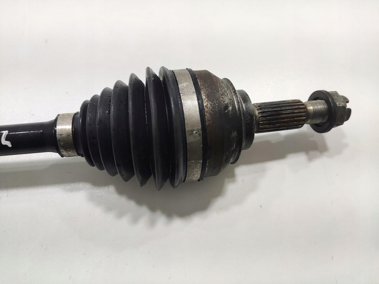 semi-axis left front front RENAULT ZOE and 2013-2019 391018882R