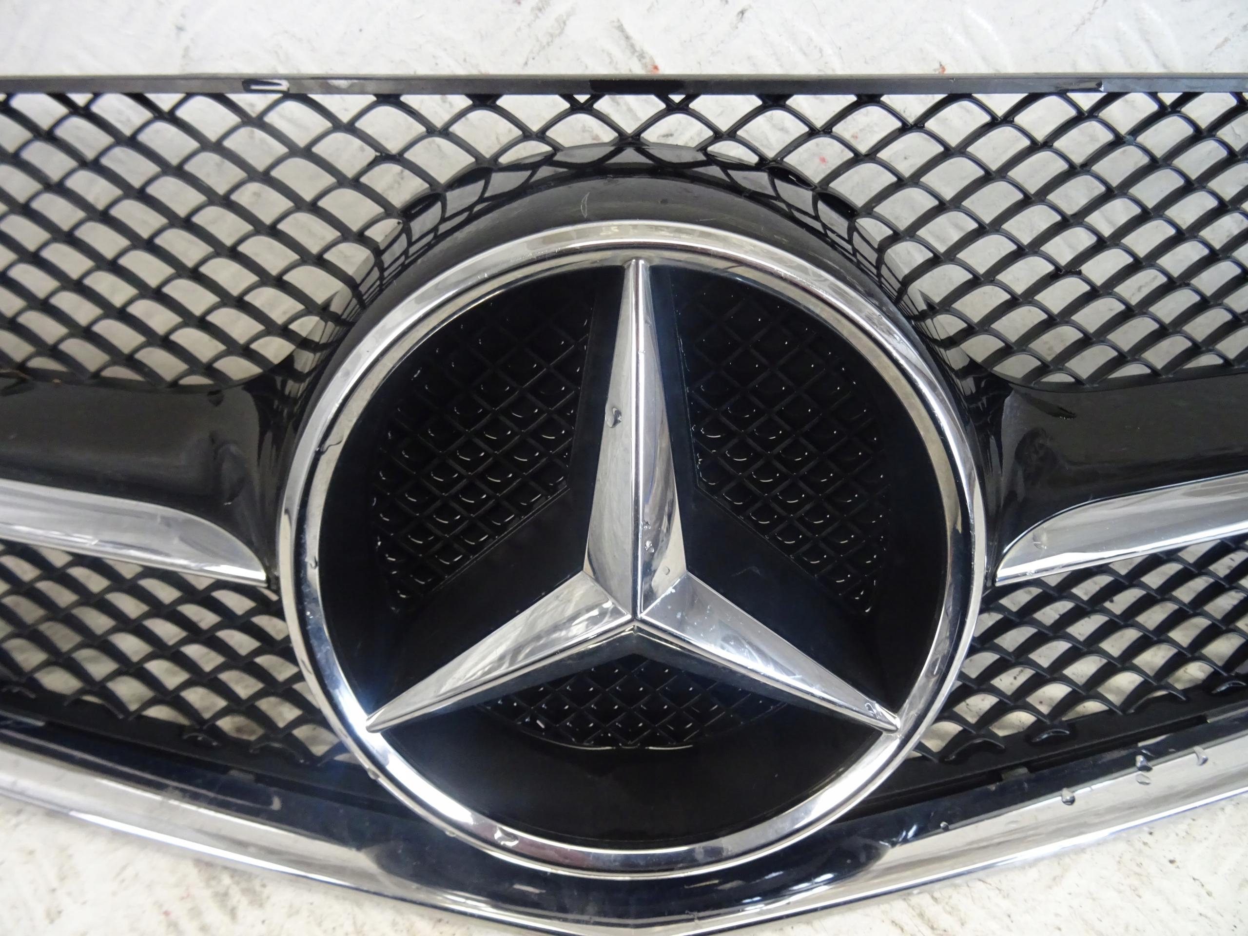grill grille front front MERCEDES E W207 LIFT COUPE A2078803183