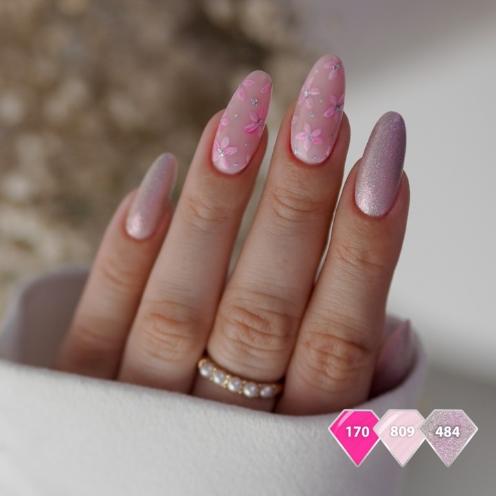 SEMILAC 484 The Cute One Lakier Hybrydowy do paznokci magnetyczny 7ml Kolor Odcienie czerwieni i różu Odcienie szarości i srebra