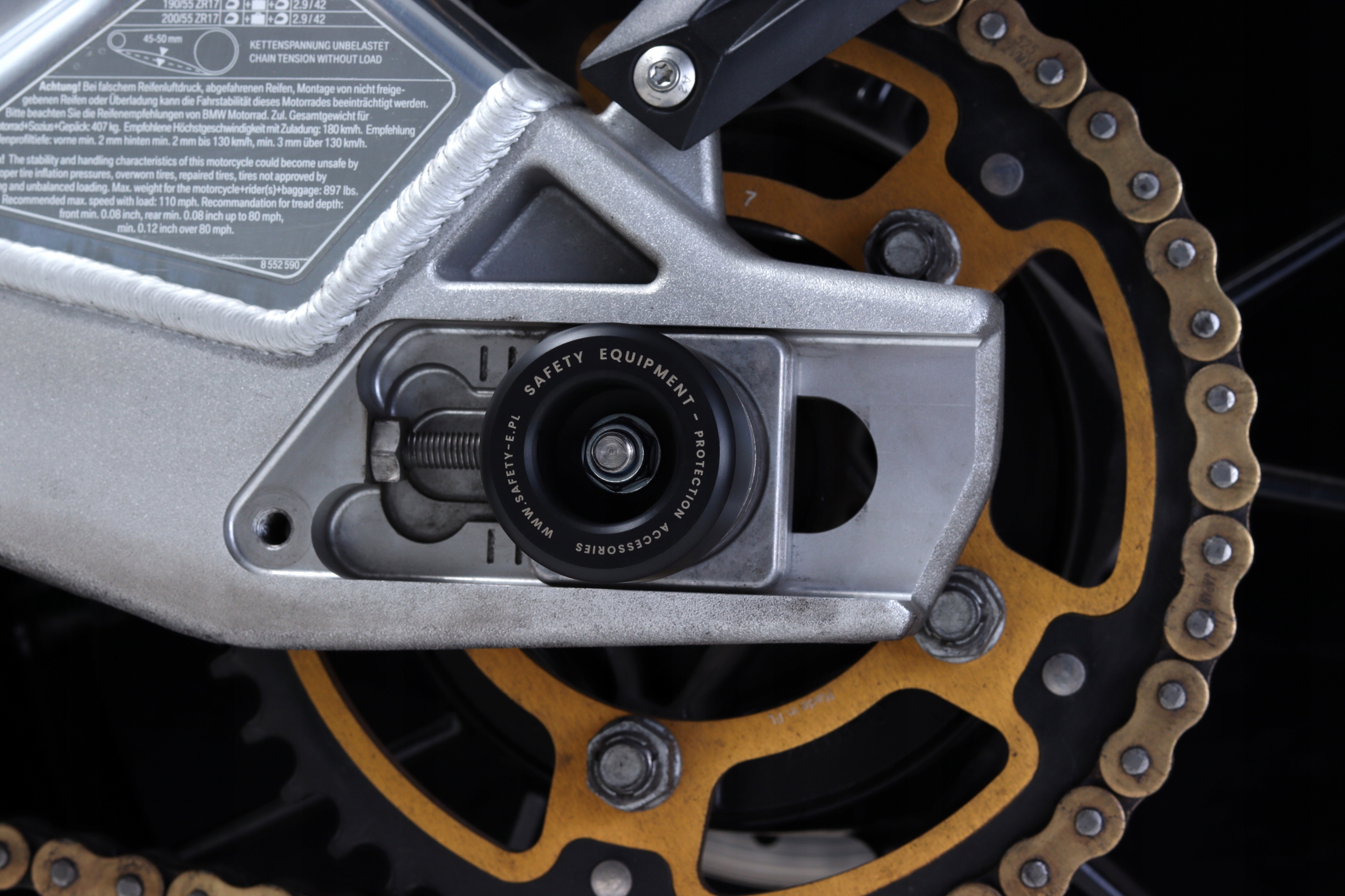 BMW S1000RR 2009-2011 - Crash pady SE koła T. EAN (GTIN) 5902560917994