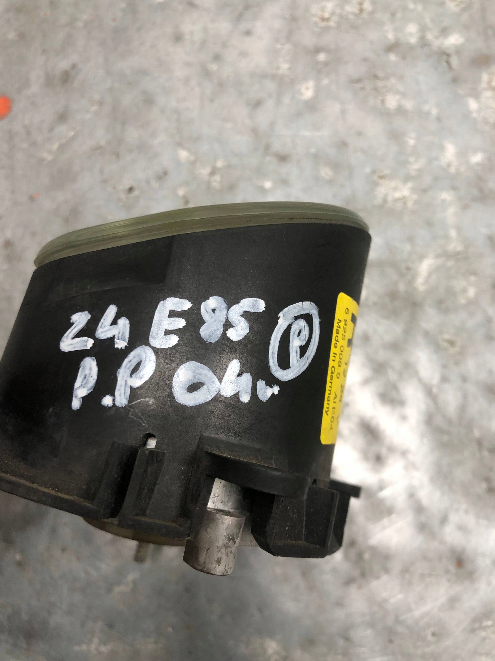 ГАЛОГЕН правый передний BMW Z4 E85 6925008