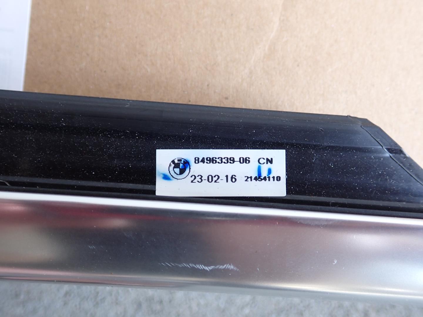 moulding door dust right front BMW 2 U06 2022- 8496339