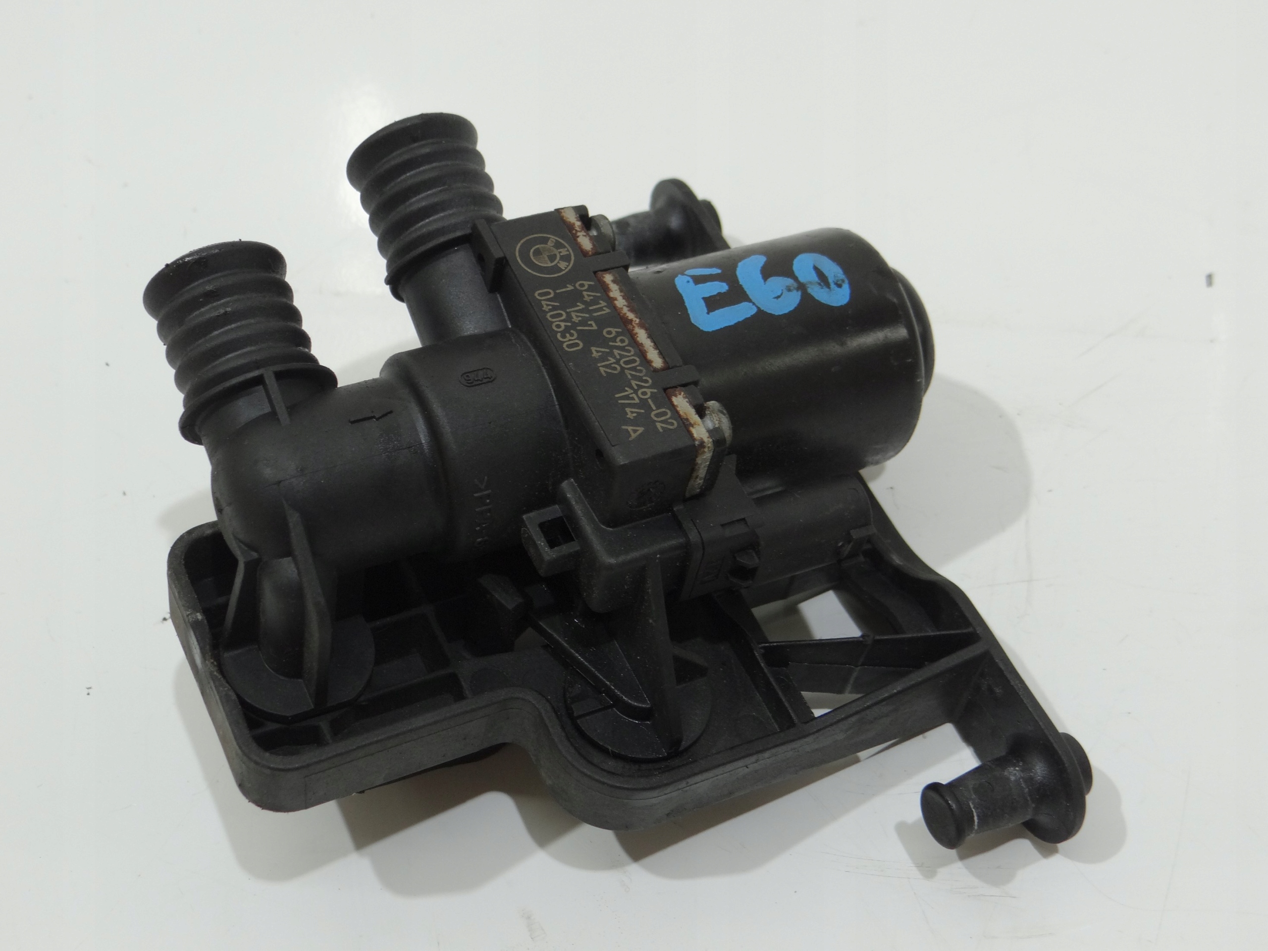 elektroventil vode BMW 5 E60 E61 LCI 6920226 (4287960)