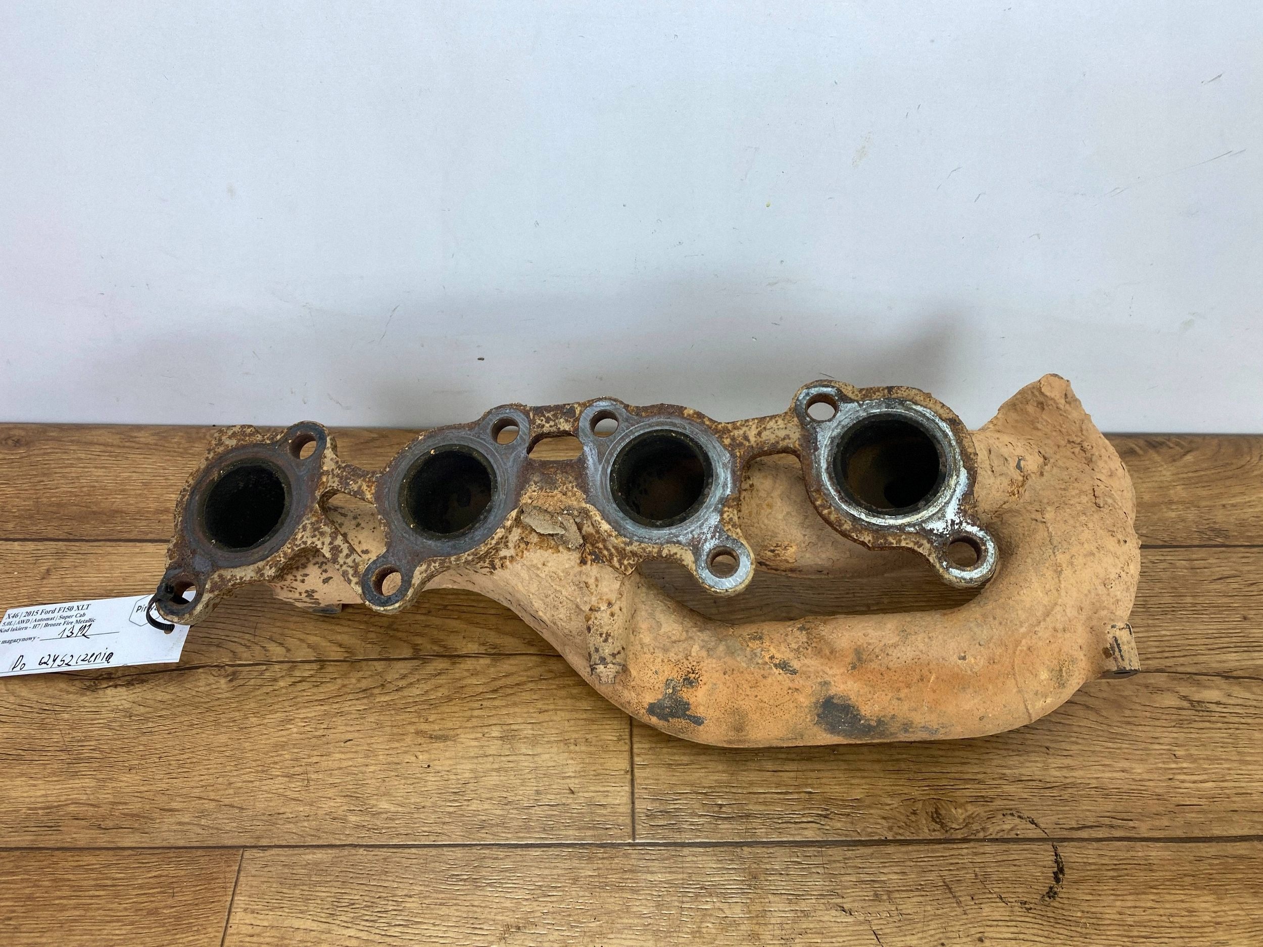 ispušna grana Ford F150 V8 2015+