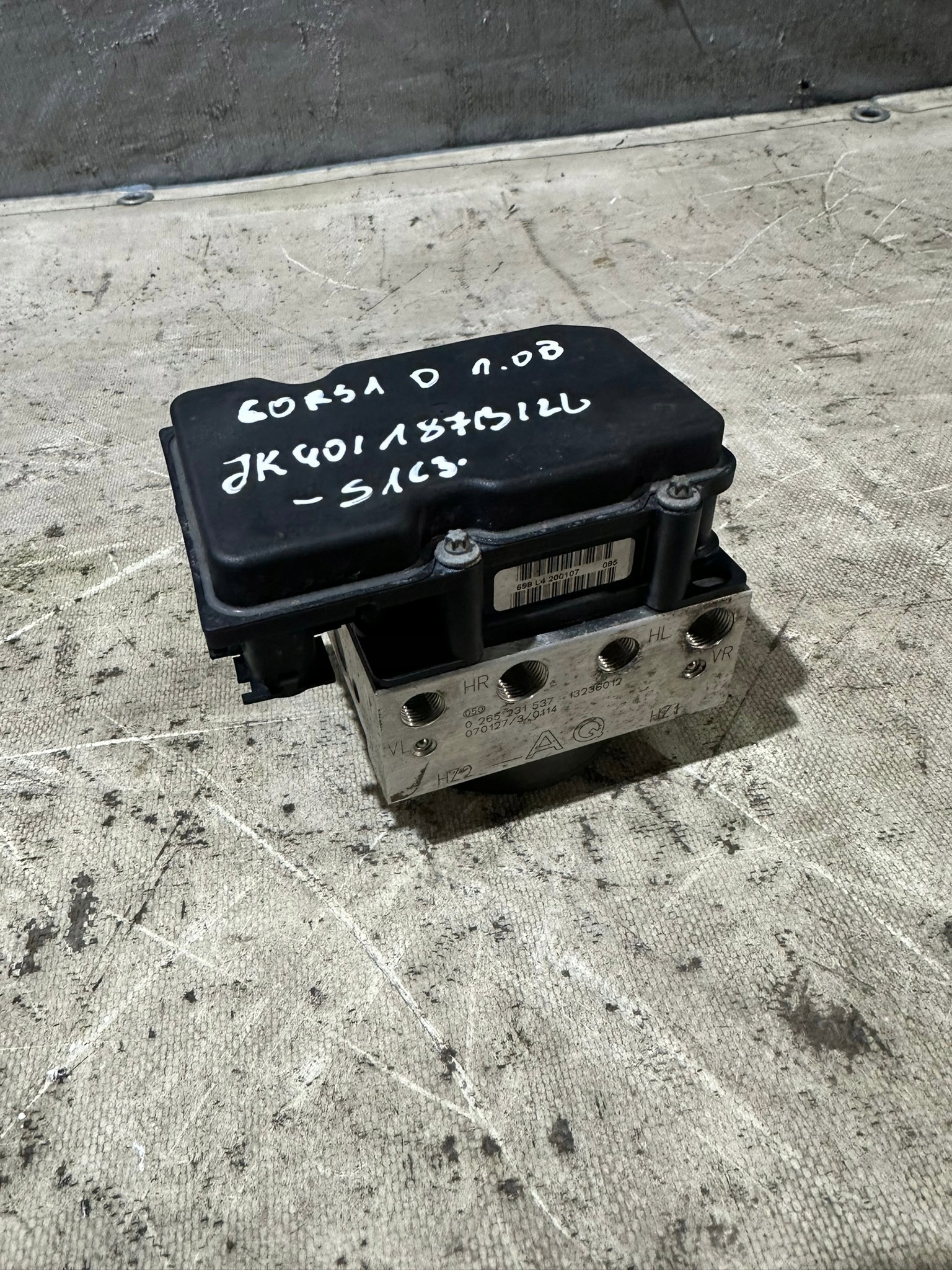 pompe ABS OPEL CORSA D 1.0B 0265231537