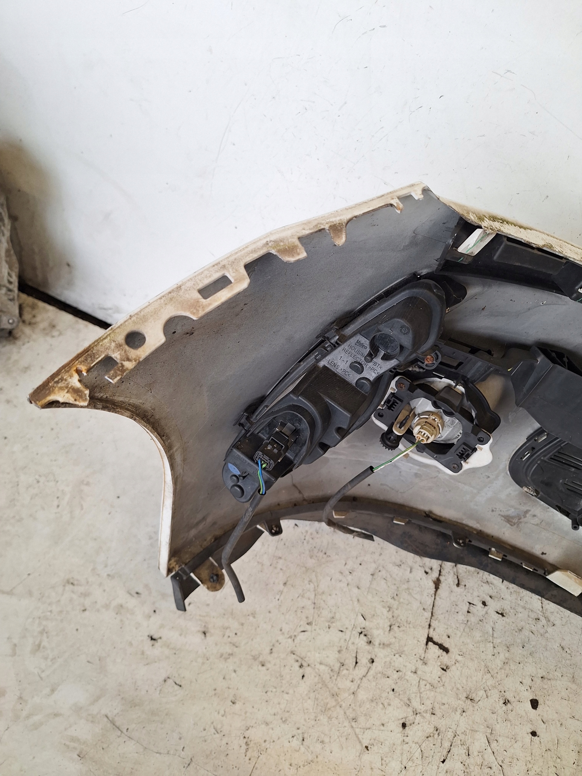 CITROEN DS3 10-14 bumper + LED