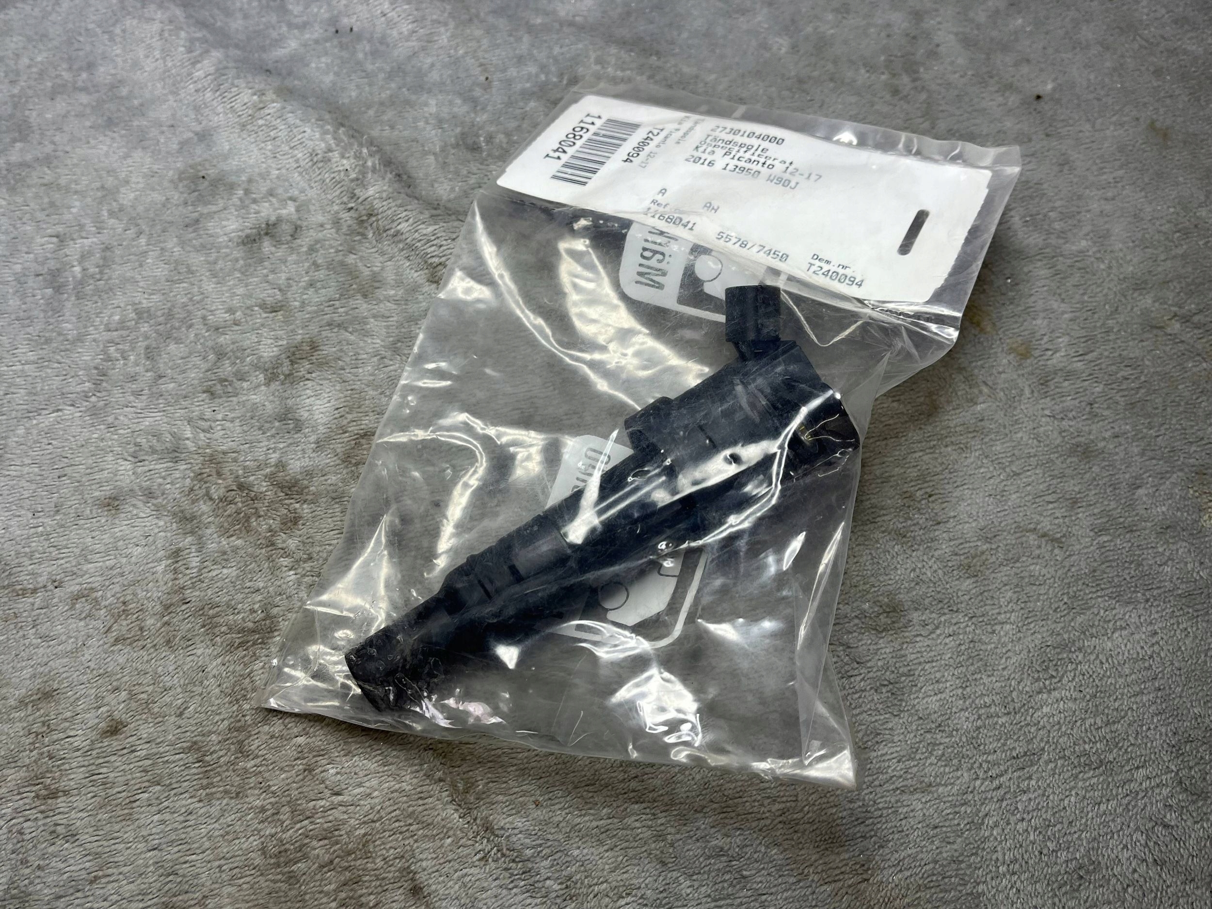 KIA HYUNDAI 1.0 coil ignition original 27301-04000 !J