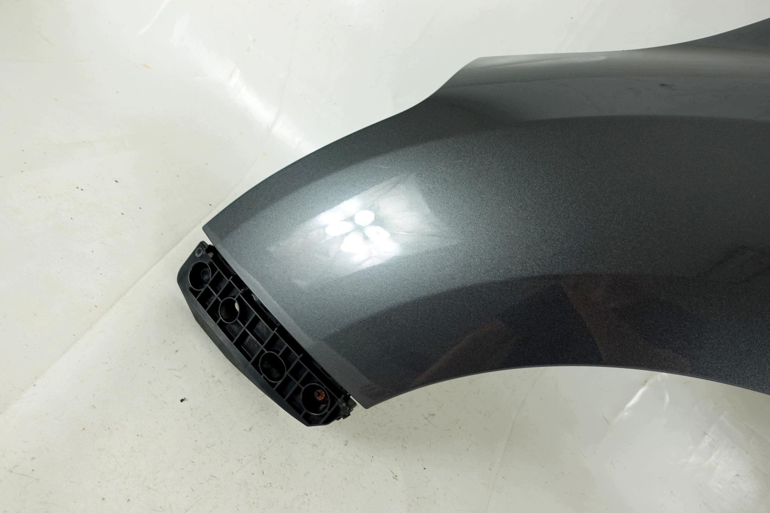 fender left front front TOYOTA VERSO 09-13 2009-2013