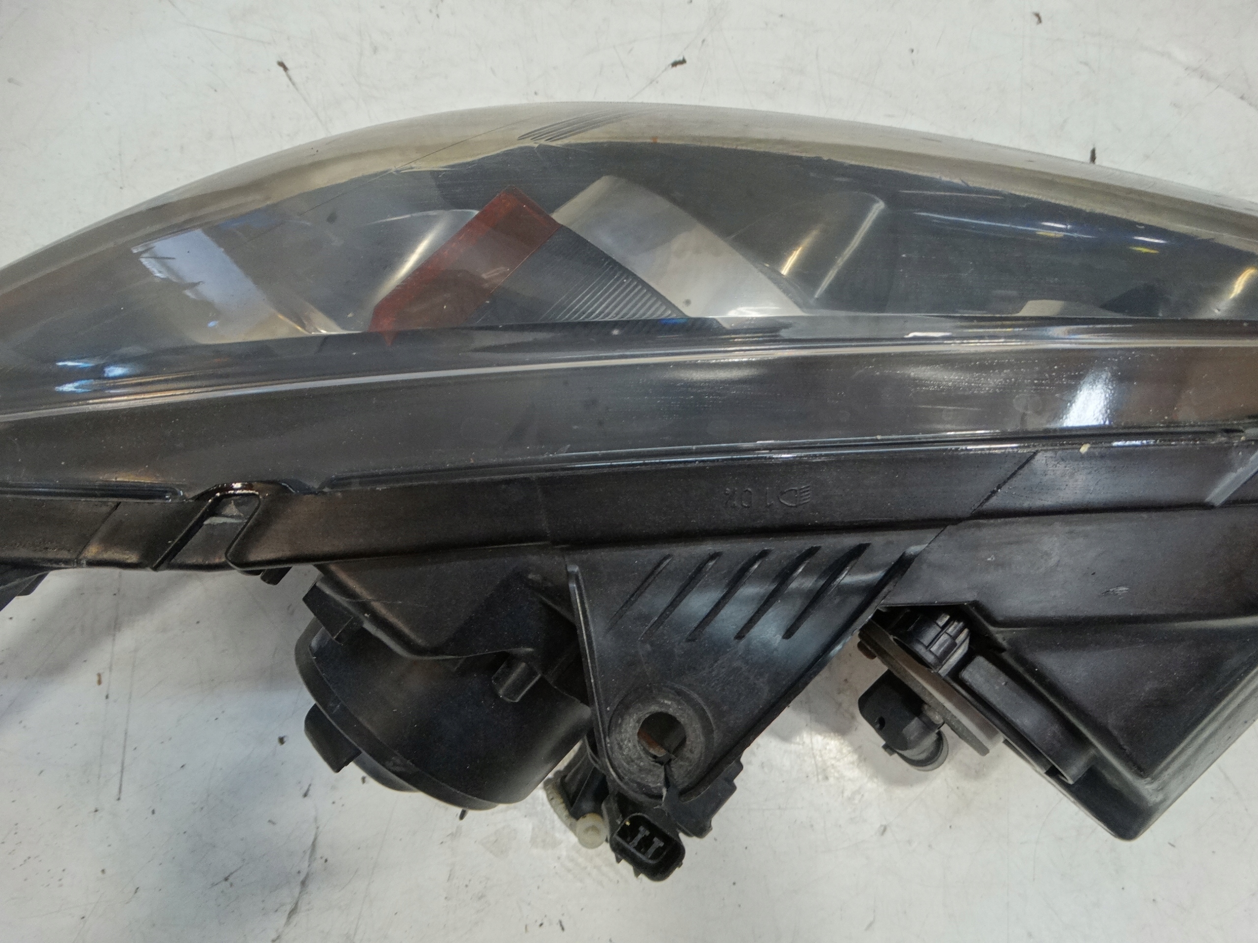 REFLEKTOR lights left front MAZDA 3 STANLEY P2951 12V