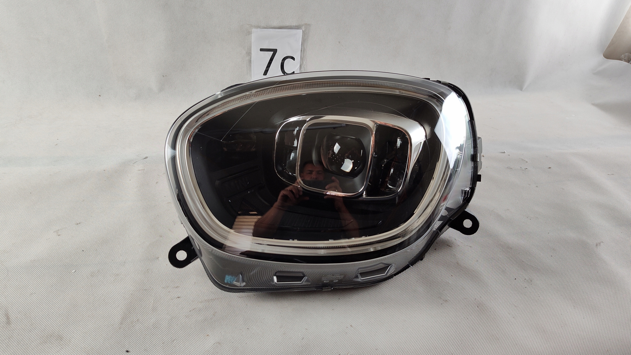 MINI COUNTRYMAN F60 РЕСТАЙЛІНГ LCI ПОВНИЙ КОМПЛЕКТ LED ЛІВИЙ АДАПТУЮСЯ