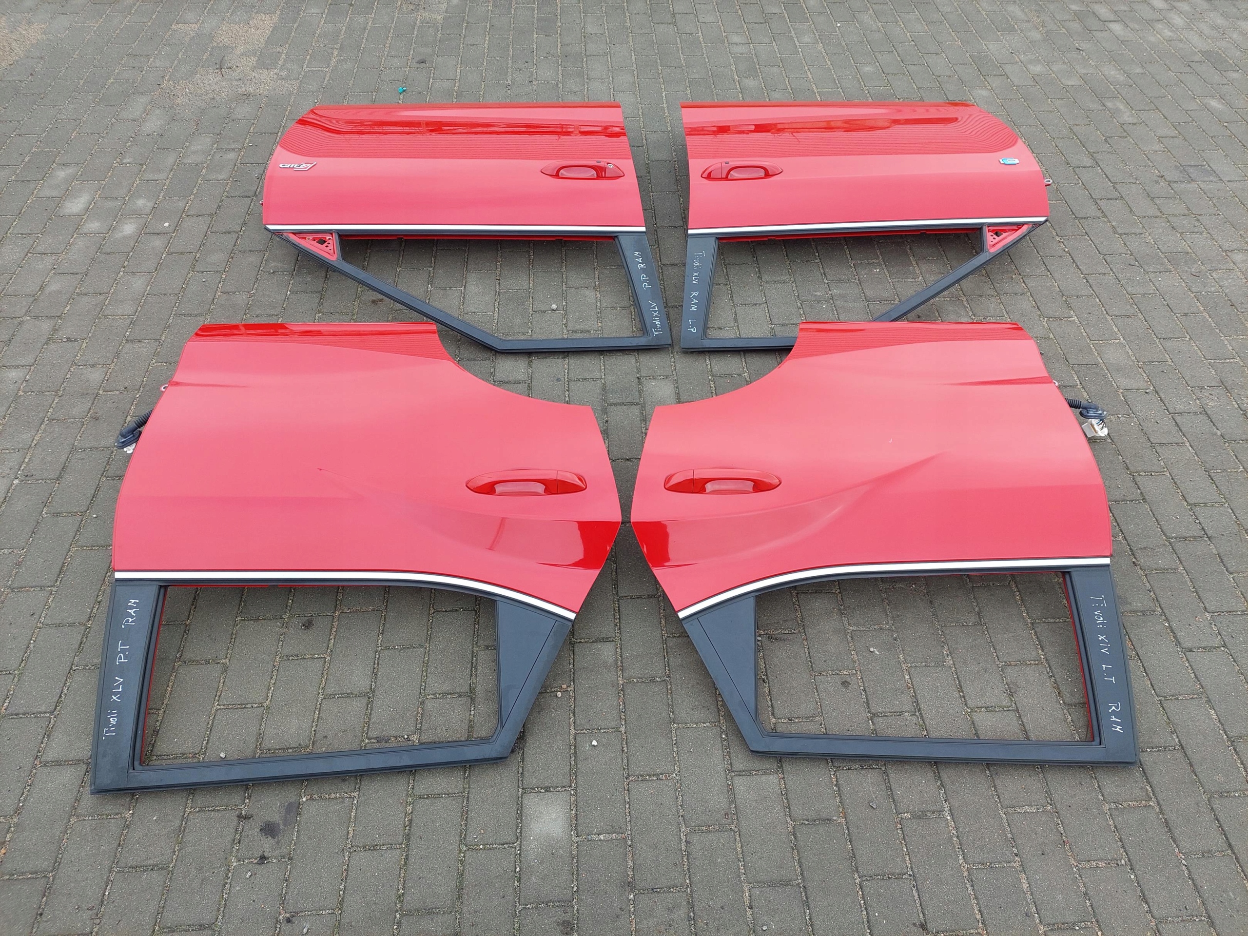 door rear part left rear. left SSANGYONG TIVOLI XLV RAM