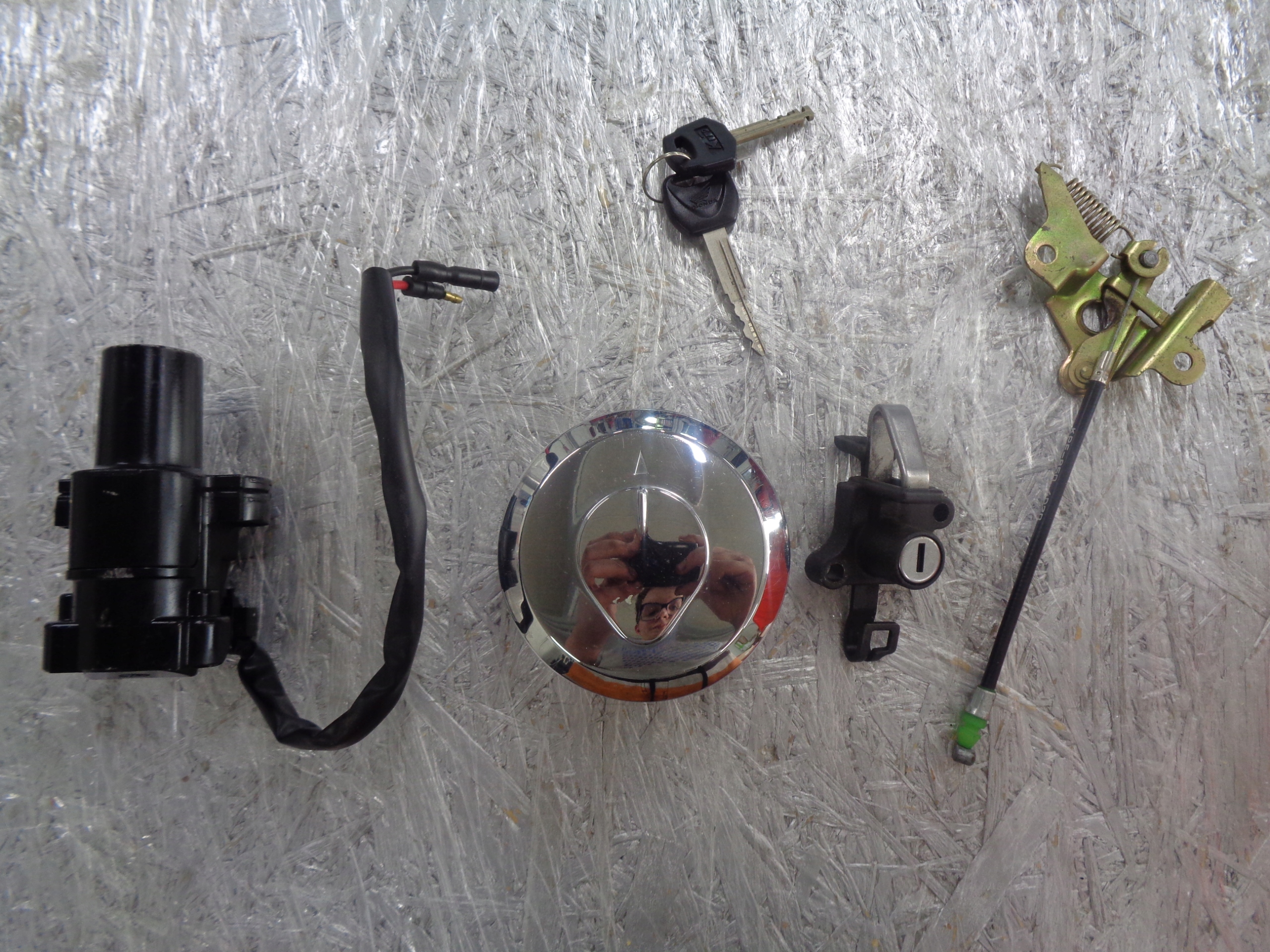 Honda CBF 250 замок зажигания