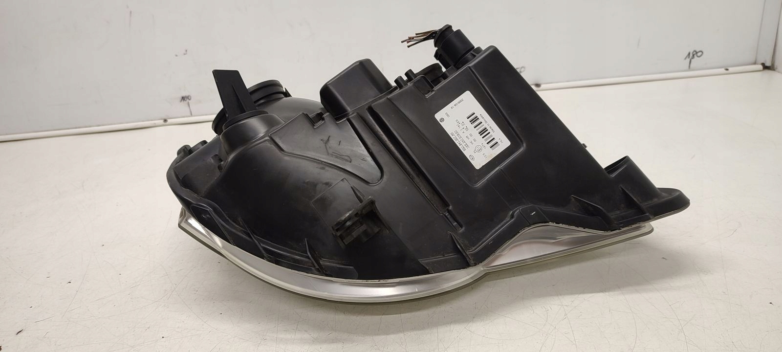 light front front left VW Polo 9N LIFT