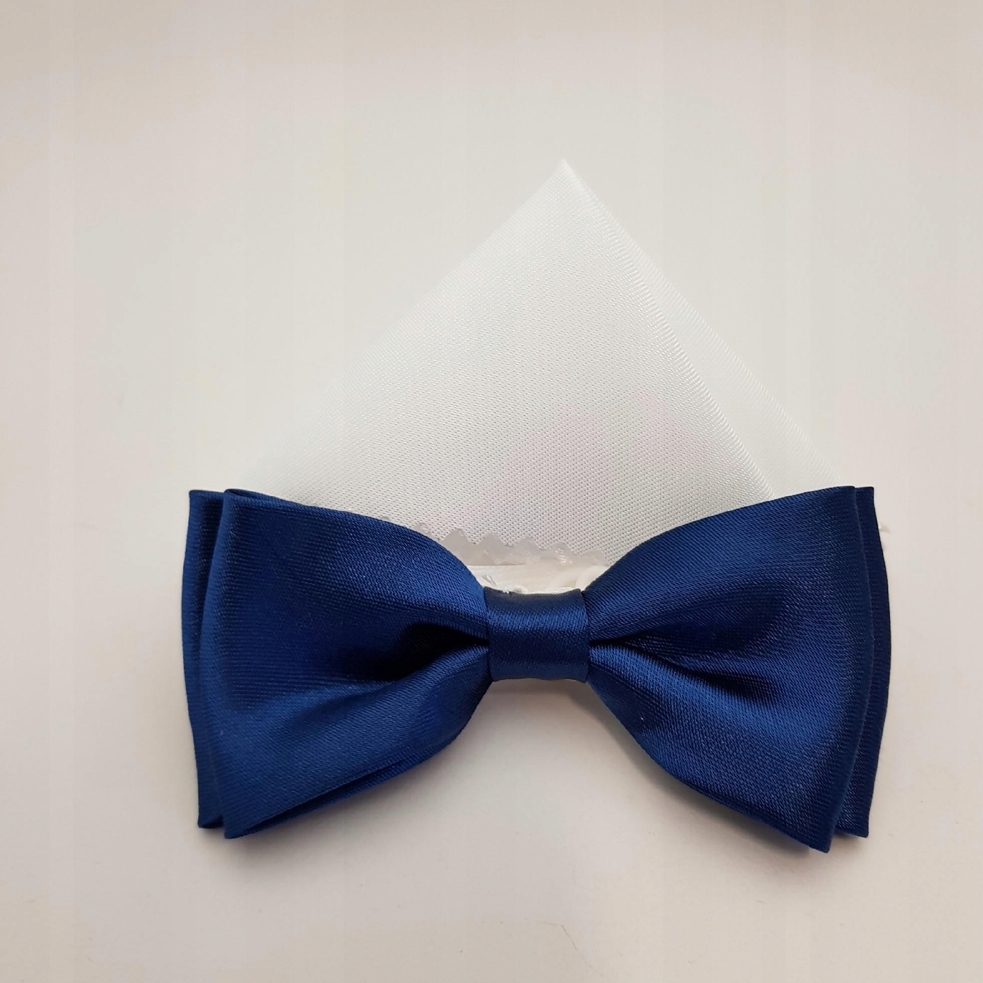 KOMUNIJNA MUSZKA GRANATOWA W POŁYSKU Z POSZETKĄ Marka Inna marka