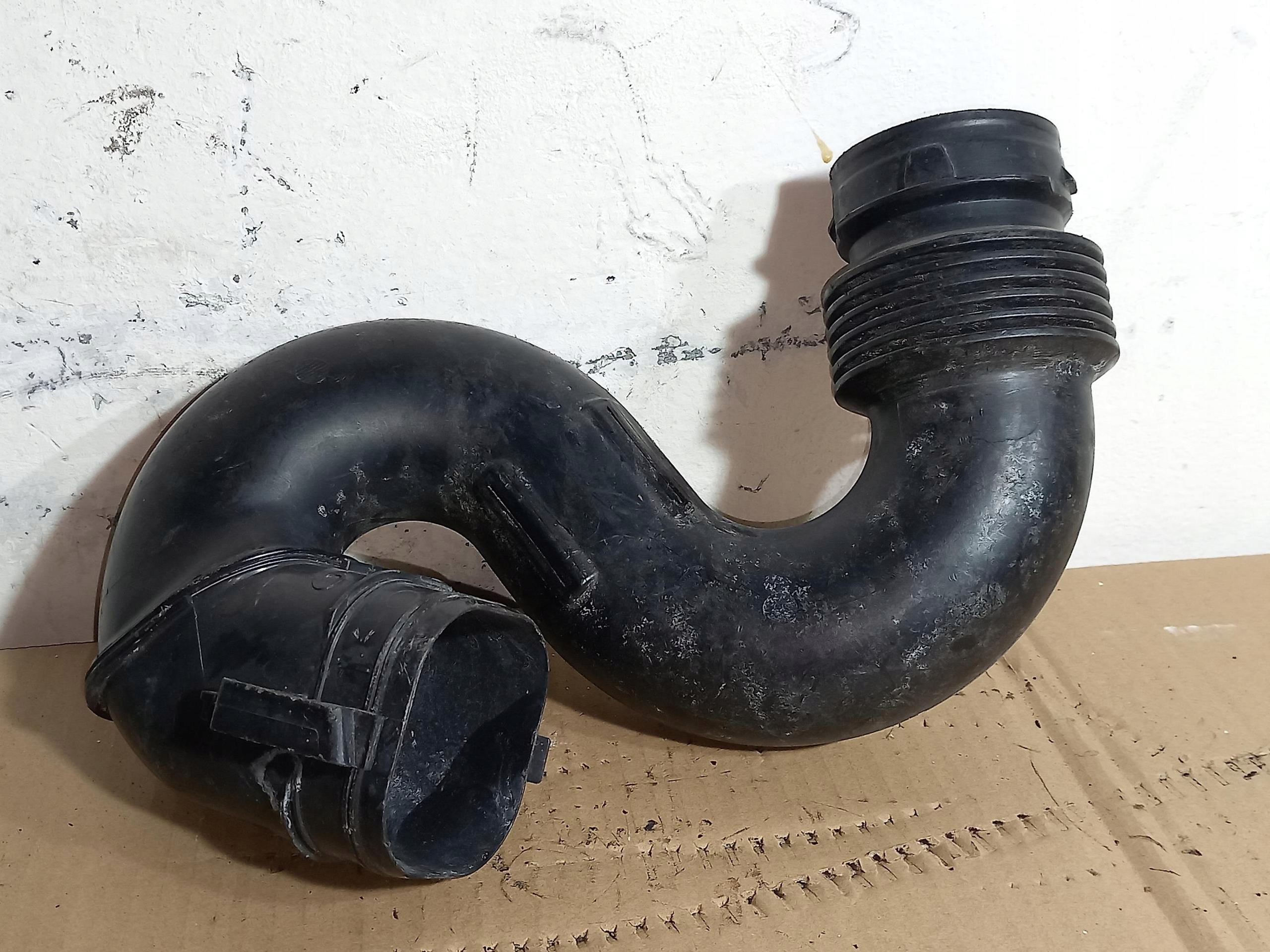 pipe wiring air RENAULT TRAFIC III 1.6 DCI 165555514R