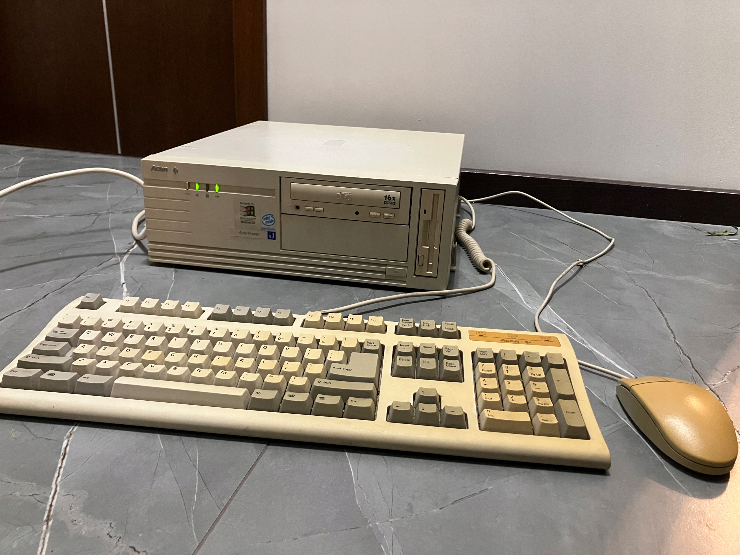 Retro komputer Acer Power 5166DR 16MB Pentium win 95 + akcesoria ...