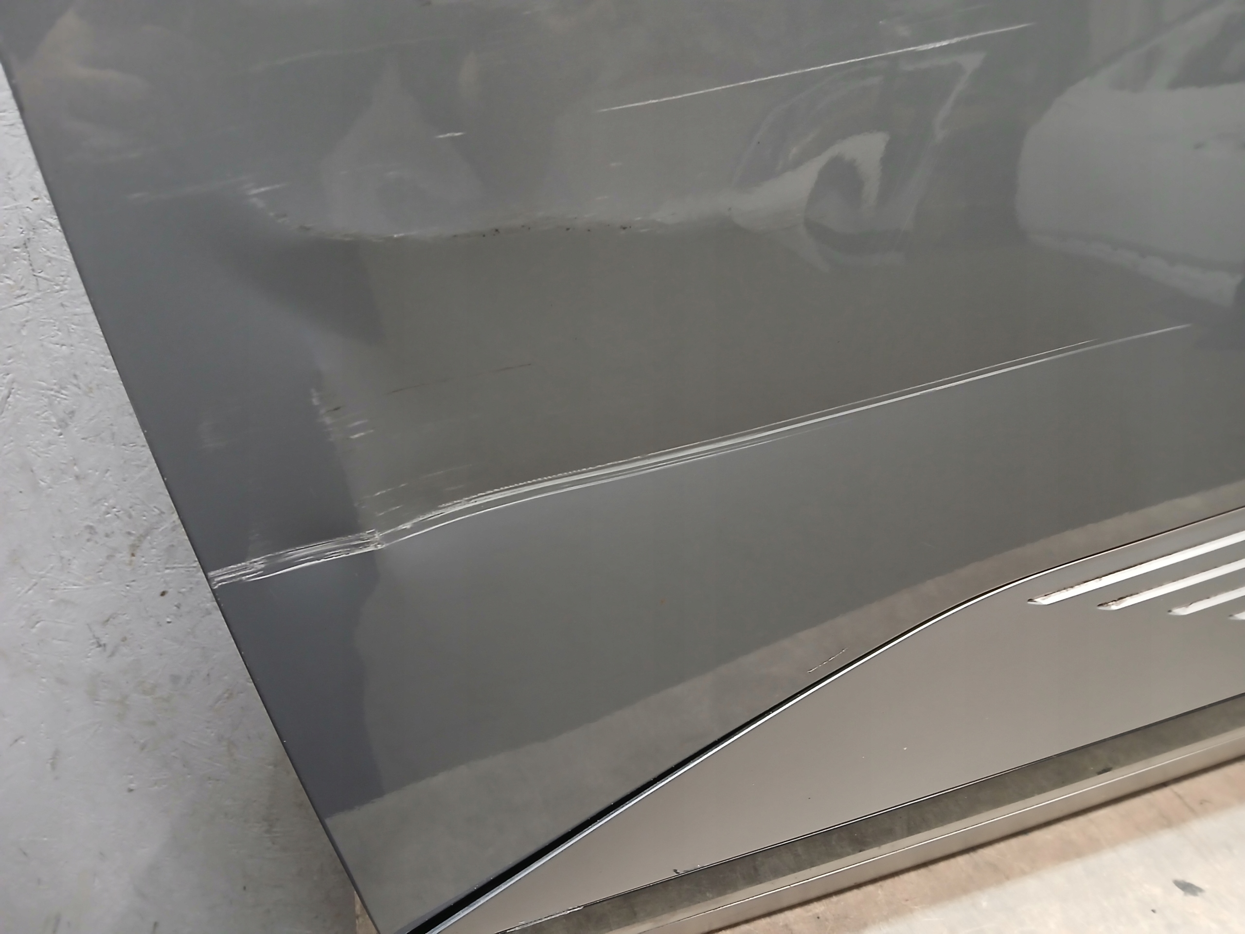door front left HYUNDAI IONIQ V 5