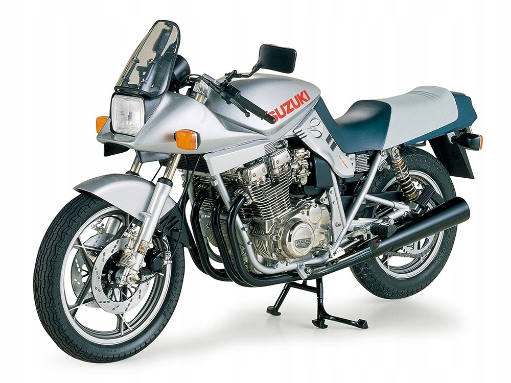 Suzuki GSX1100S Katana model 16025 Tamiya