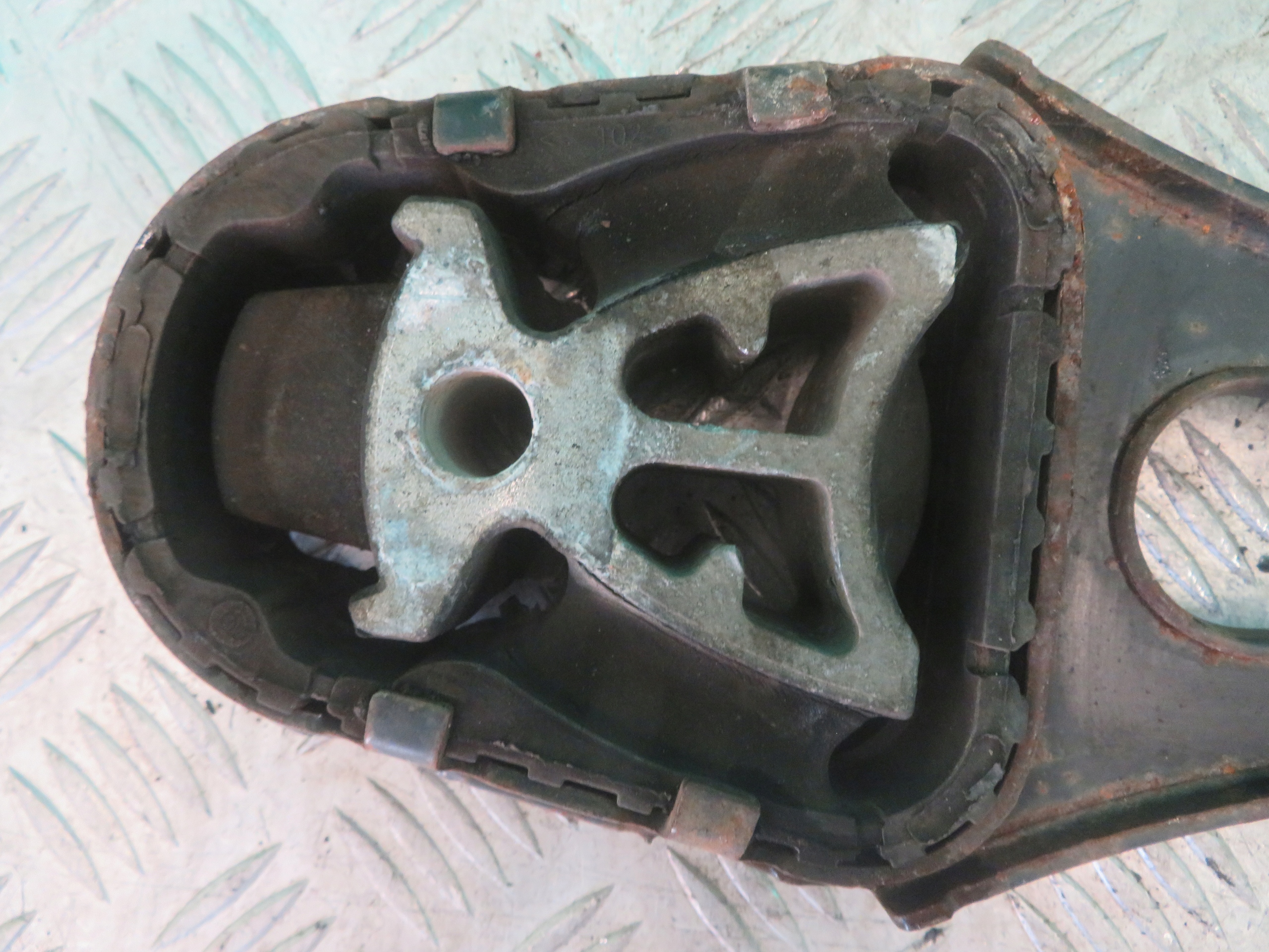 holder gearbox mount FORD TRANSIT MK8 2.0 16R BK21-8P082-AE