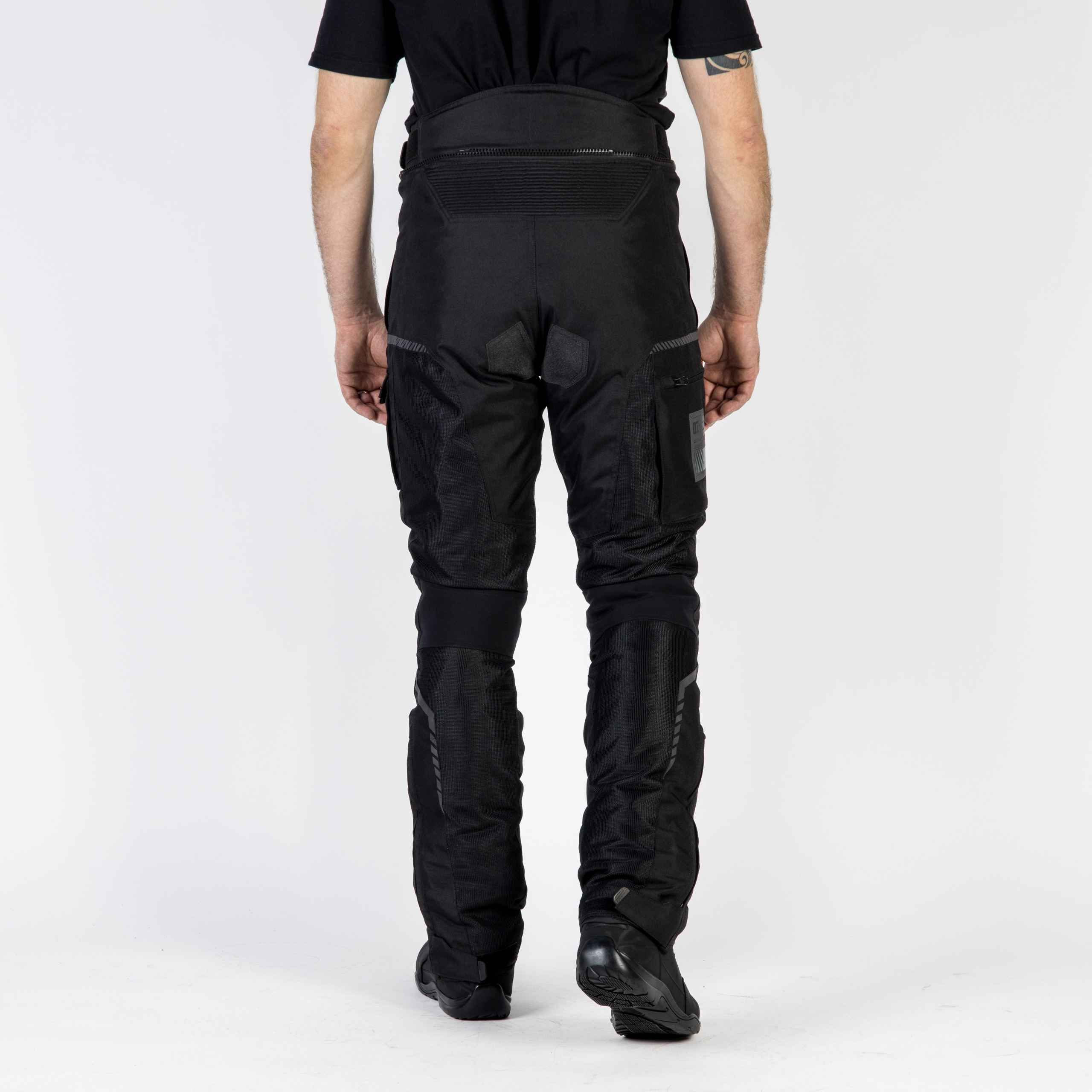 SPODNIE MOTOCYKLOWE FLOW OZONE MĘSKIE WODOODPORNE Obwód w pasie 111-119 cm