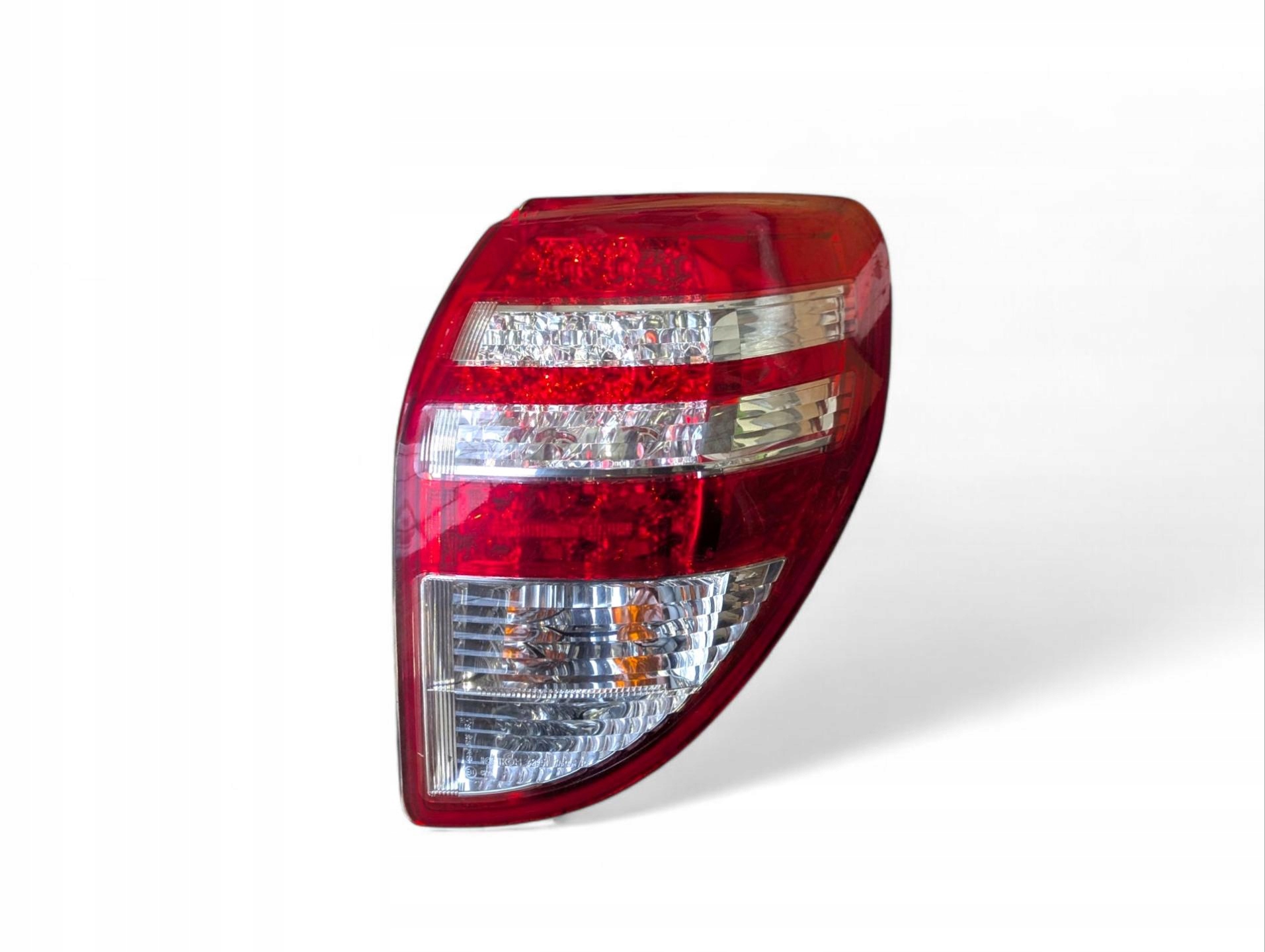 light rear right side Toyota RAV4 3 XA30 2nd facelift 81551-42120