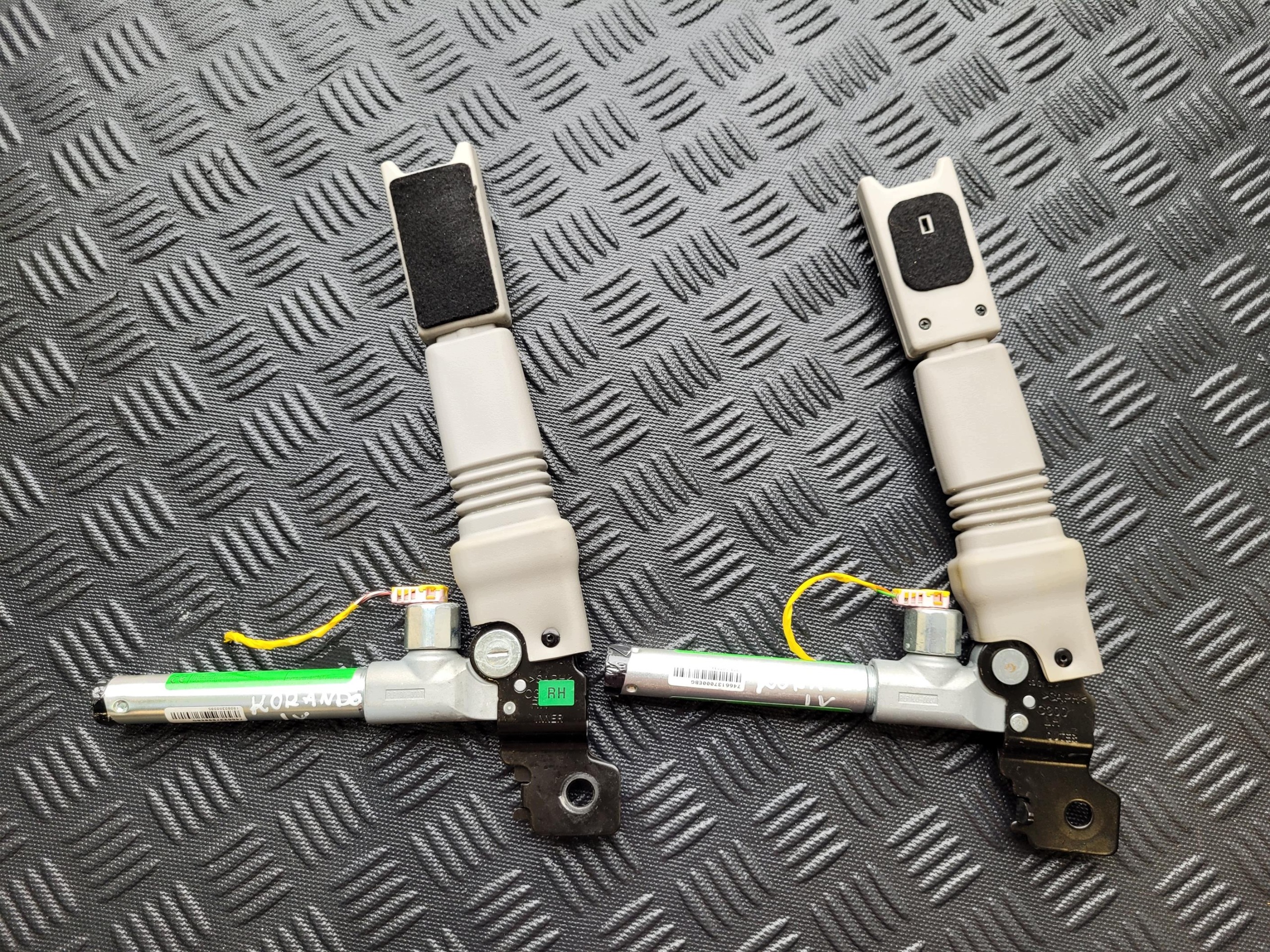 7466137000EBG switch adjuster supports front left SSANGYONG KORANDO IV 4 C300