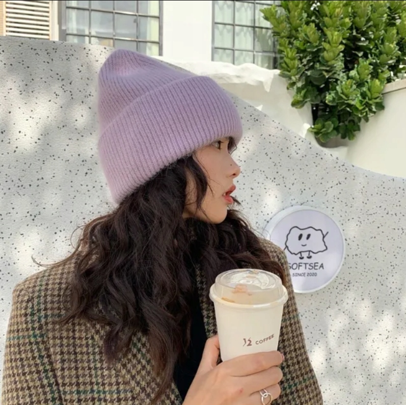 CZAPKA DAMSKA ZIMOWA GRUBA CIEPŁA MIĘKKA JASNY FIOLET ANGORA Marka inna