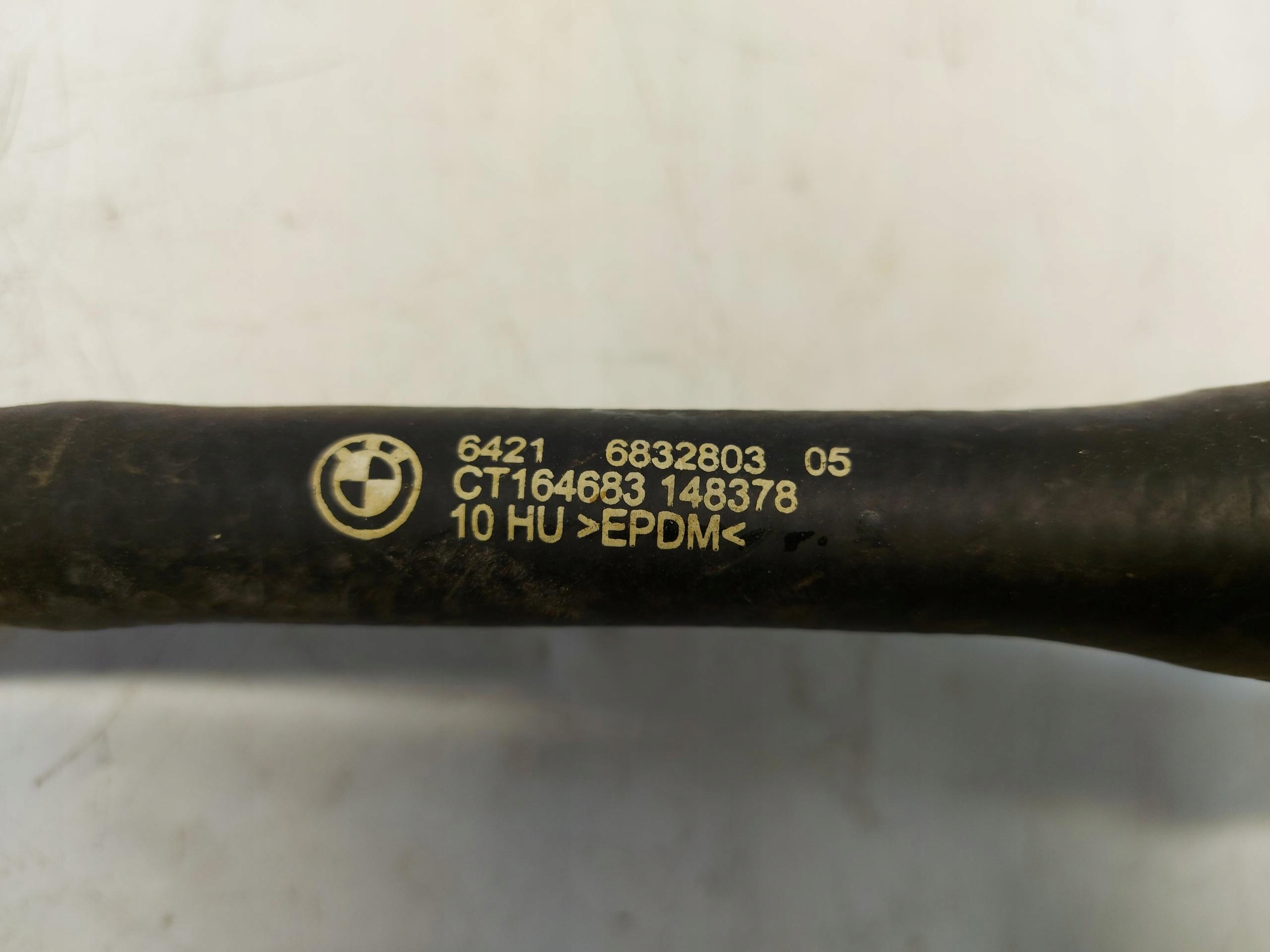BMW F40 M135i cijev prijenos vode 6832803
