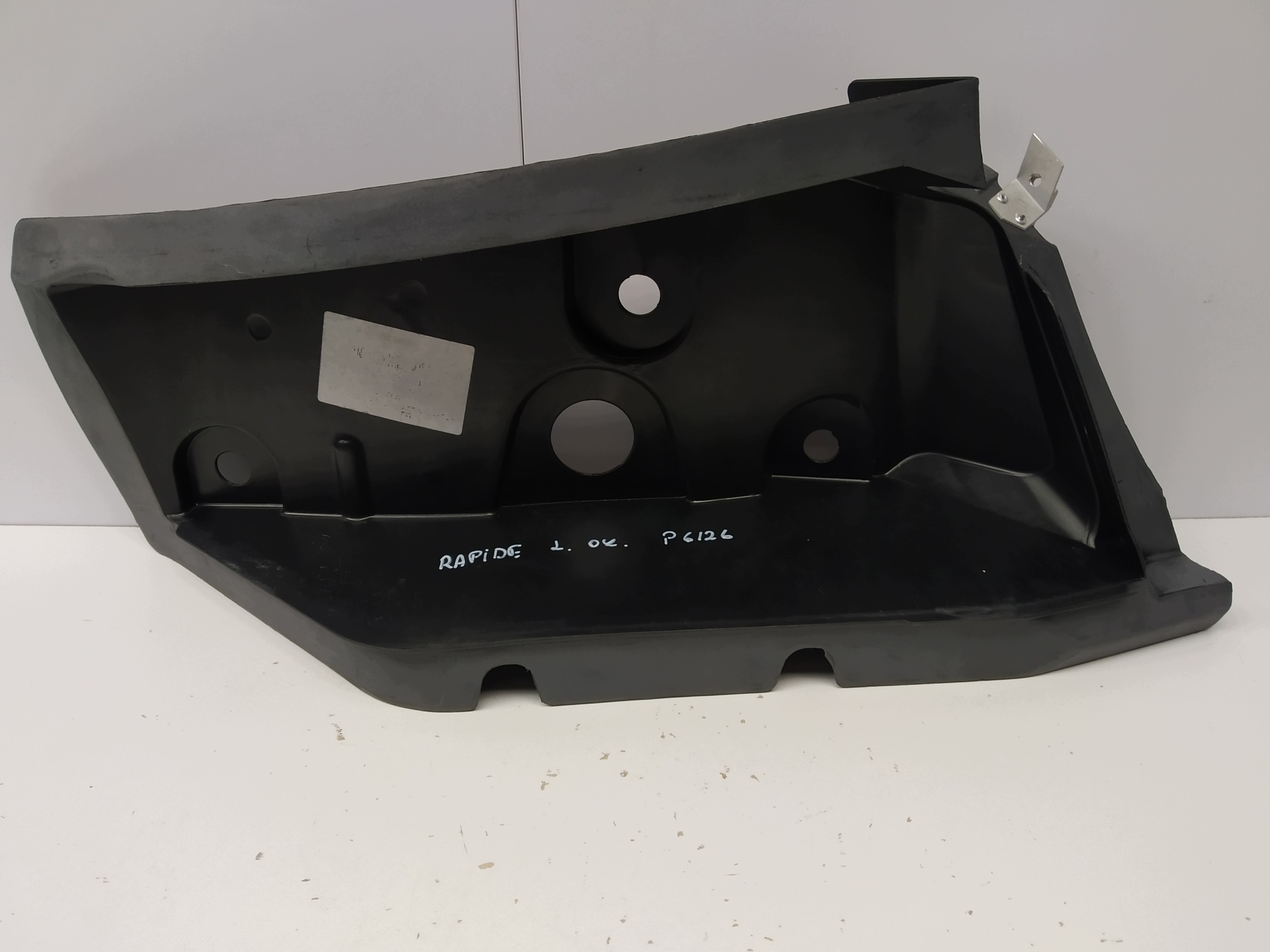 Aston Martin Rapide support panier étrier feux arrière gauche droite original