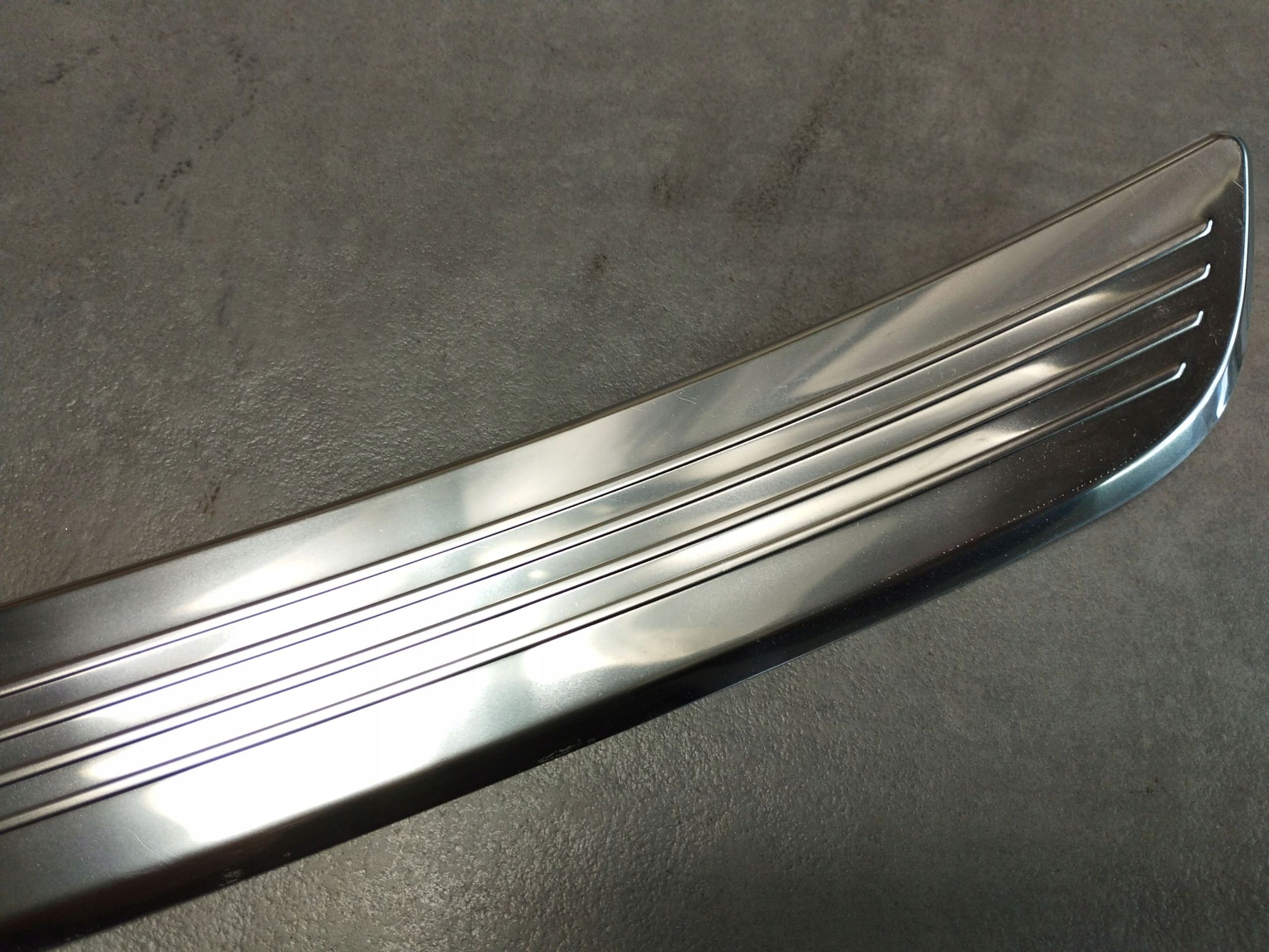 Mercedes-Benz E W213 moulding threshold rear part A2056800135