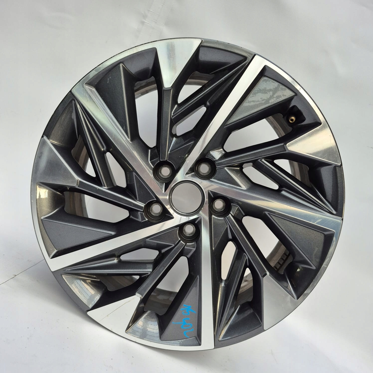 HYUNDAI 52910-N7220 7,5JX18H2 18" disk hliníkový
