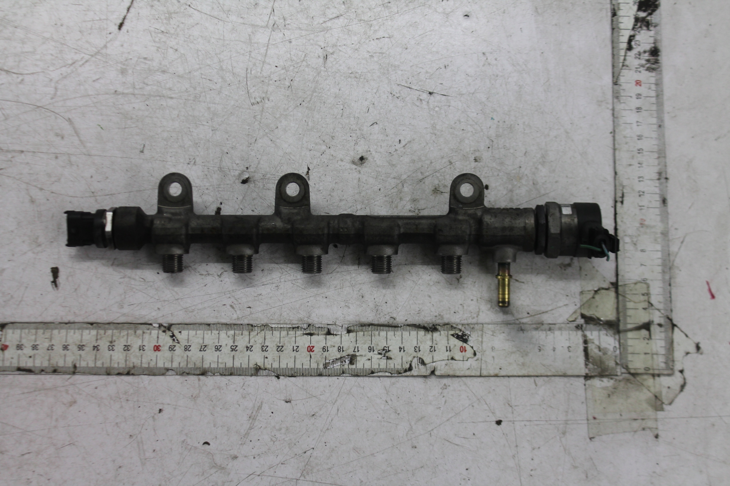 RAMPE INJECTION 8200942721 QASHQAI J10 2.0 DCI
