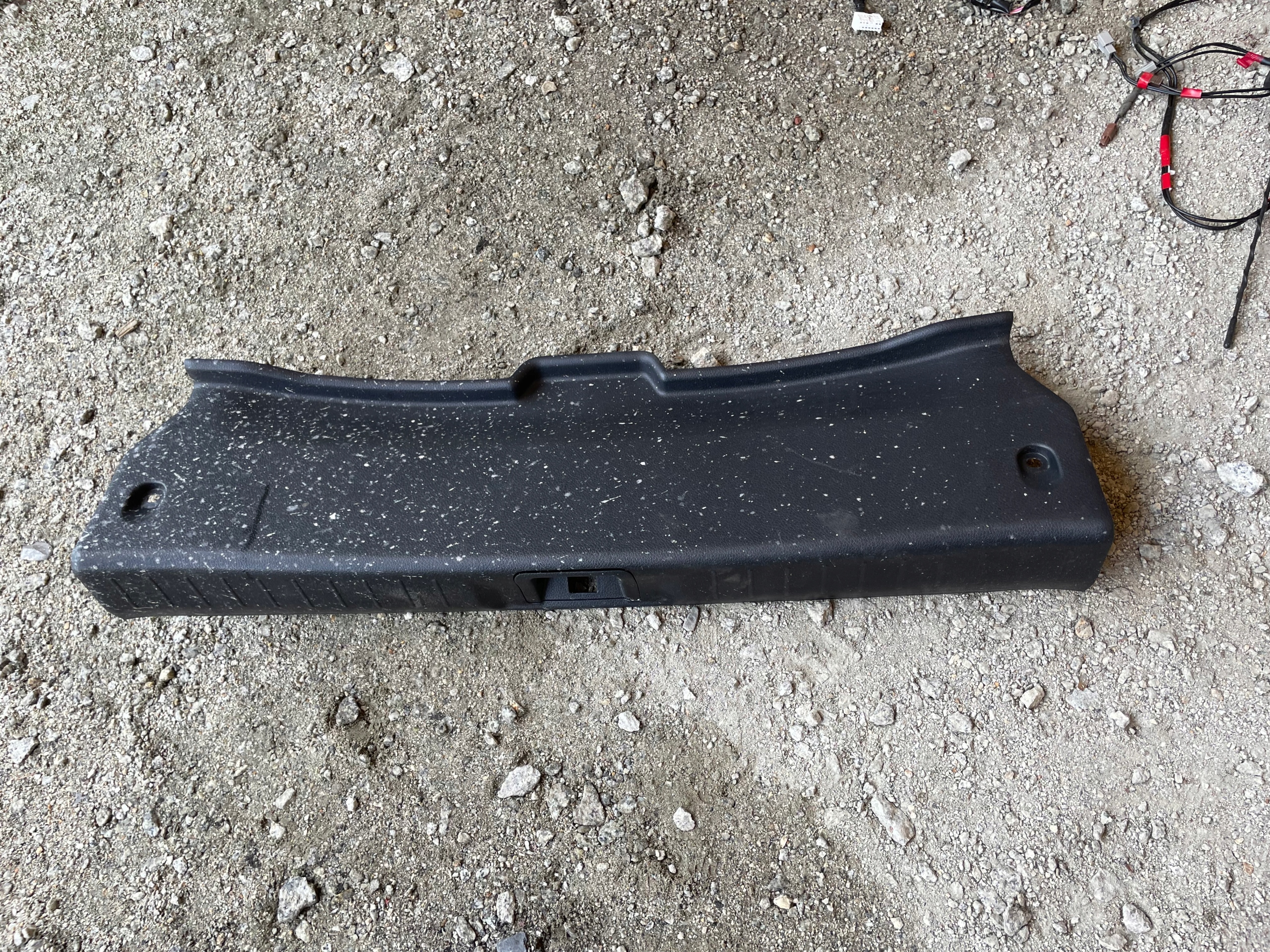 849923ZL0A - Nissan Pulsar C13 крышка заднего ремня