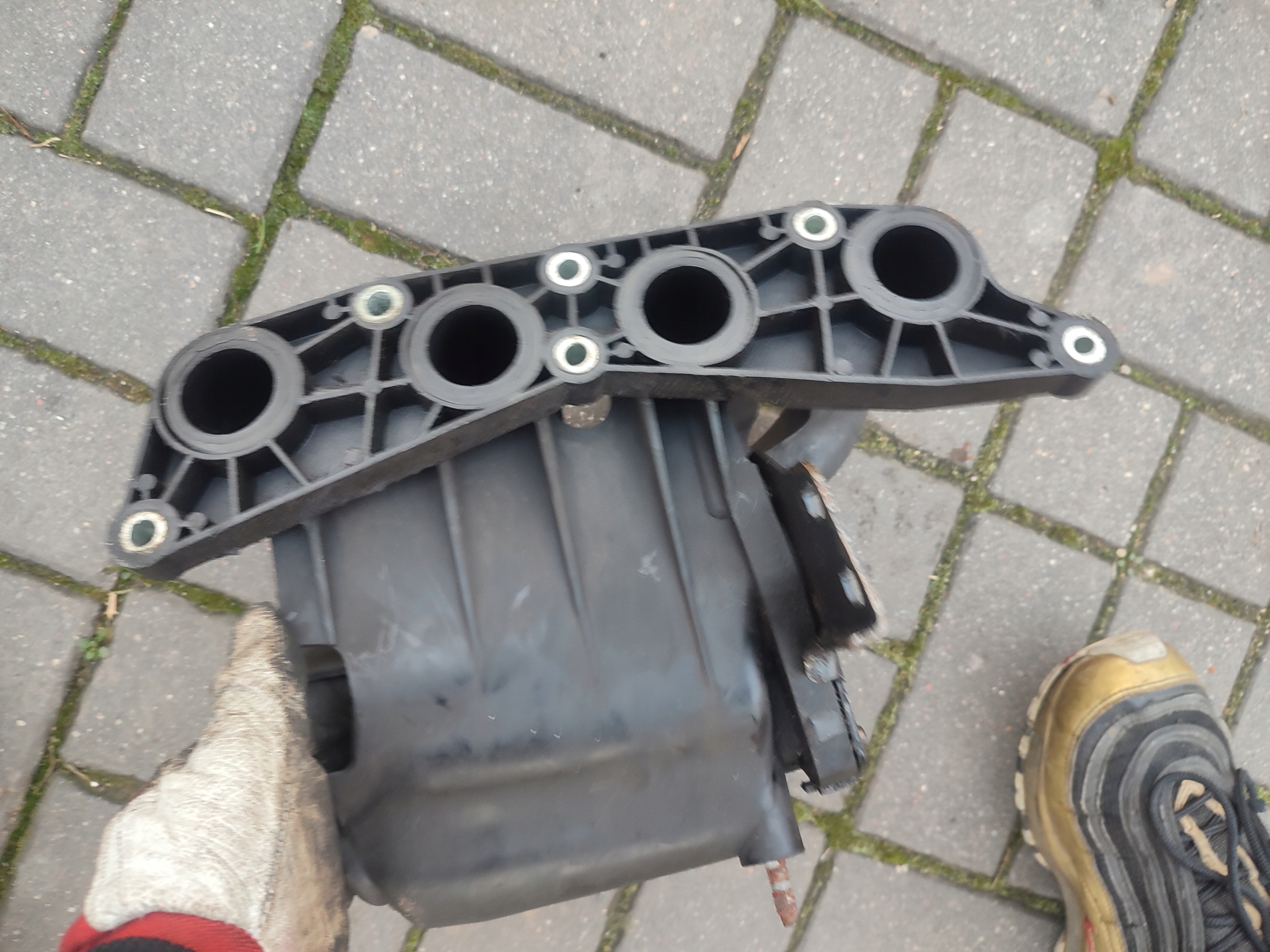 intake manifold RENAULT CLIO II KANGOO and 1.4