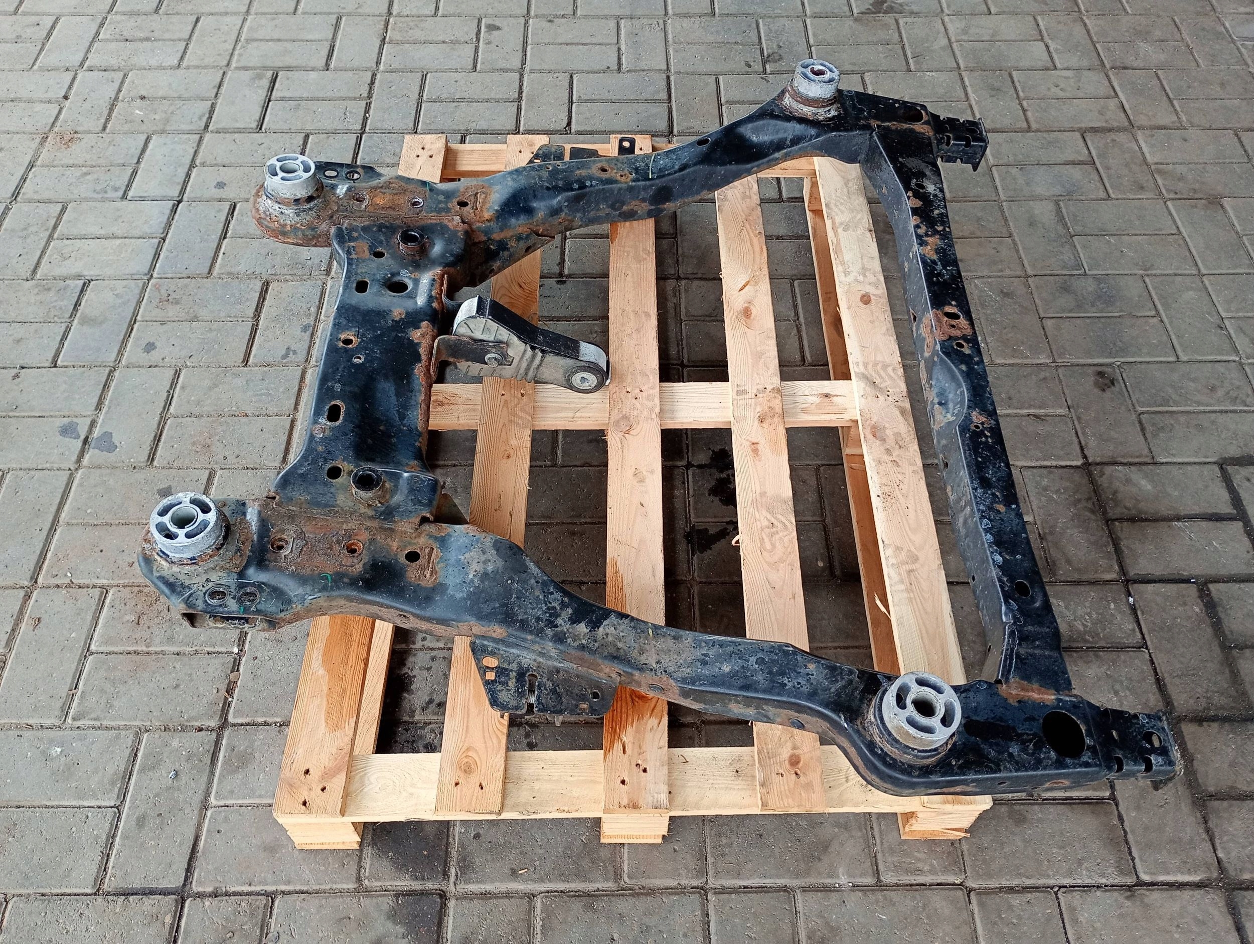 axle beam front subframe suspension beam Ford Explorer V 3.5 2011-2019