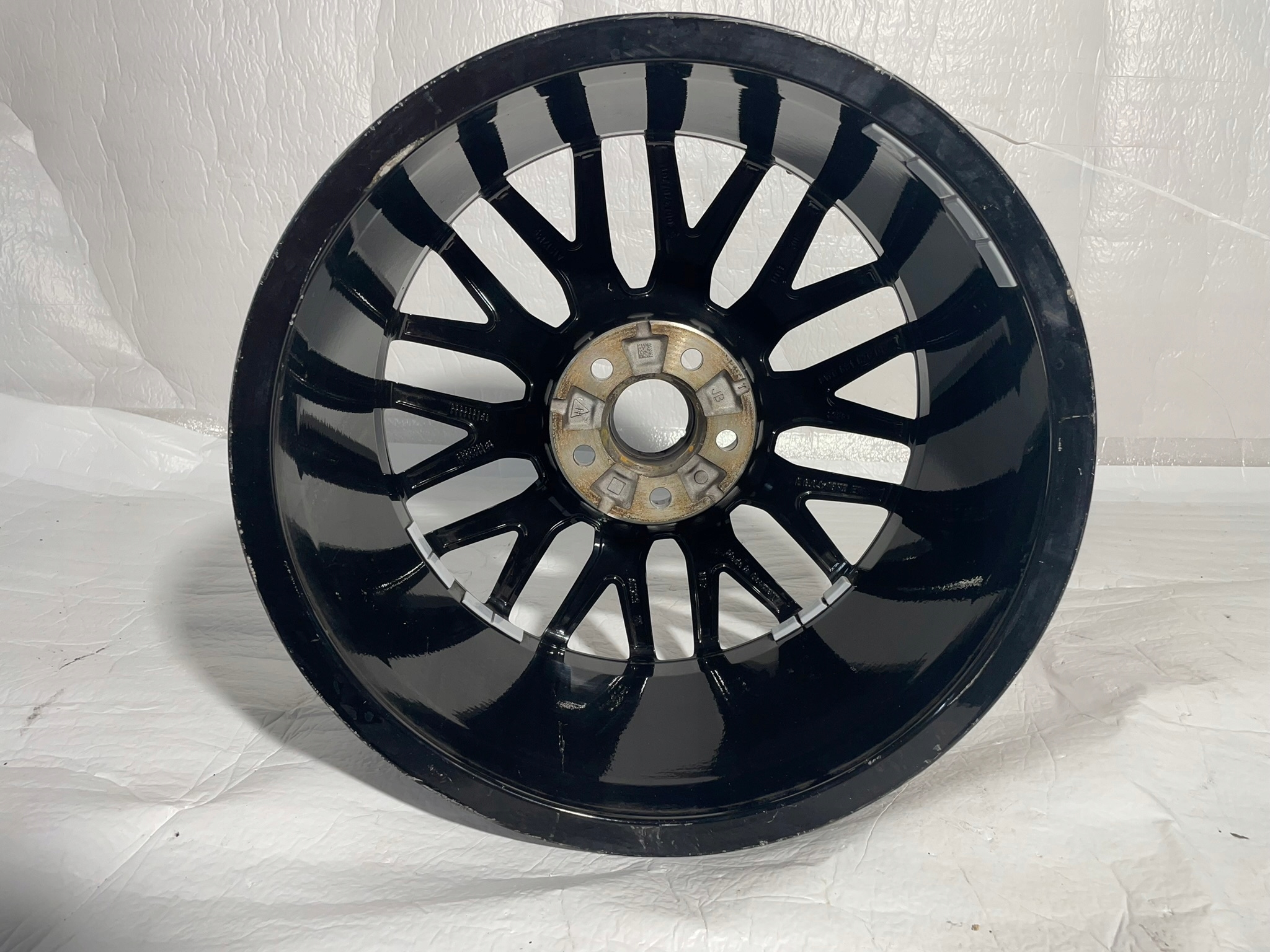 AUDI A4 B9 A5 8W disk hliníkový 8W0601025DD 8.0x18 ET40