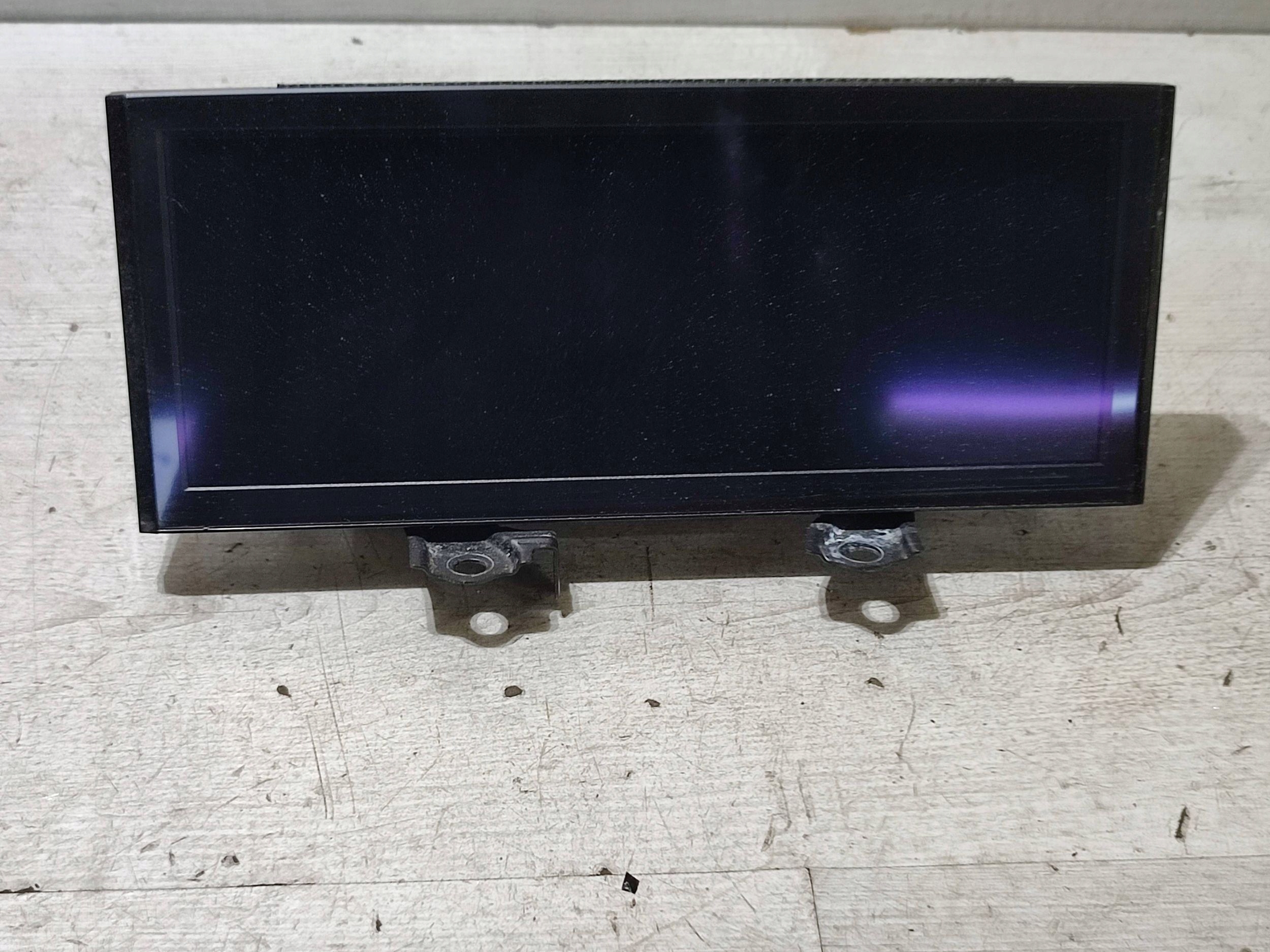 Lexus RC 2019 Monitor / display / ekran