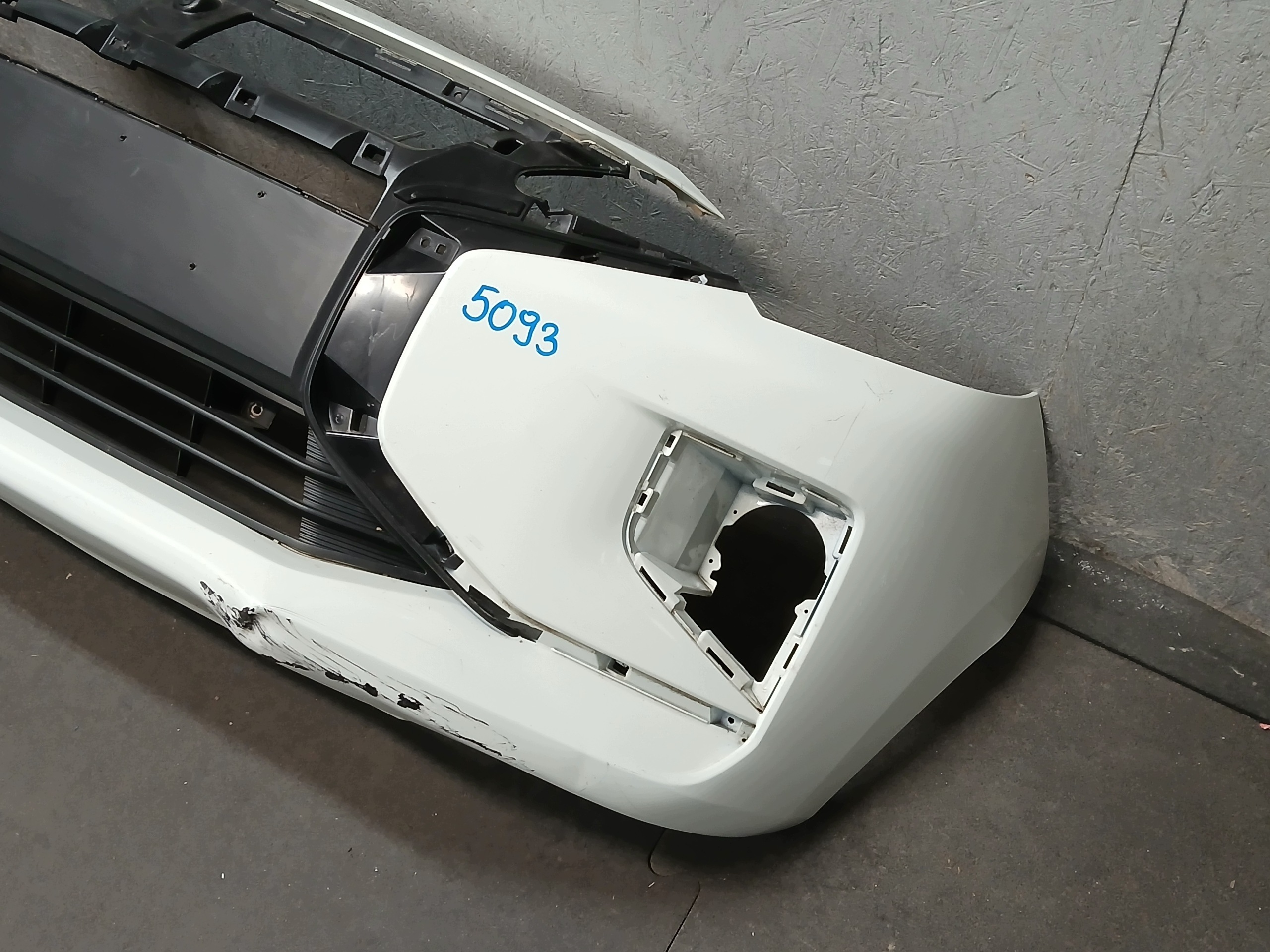 bumper front MITSUBISHI SPACE STAR II 2 LIFT III 3 19
