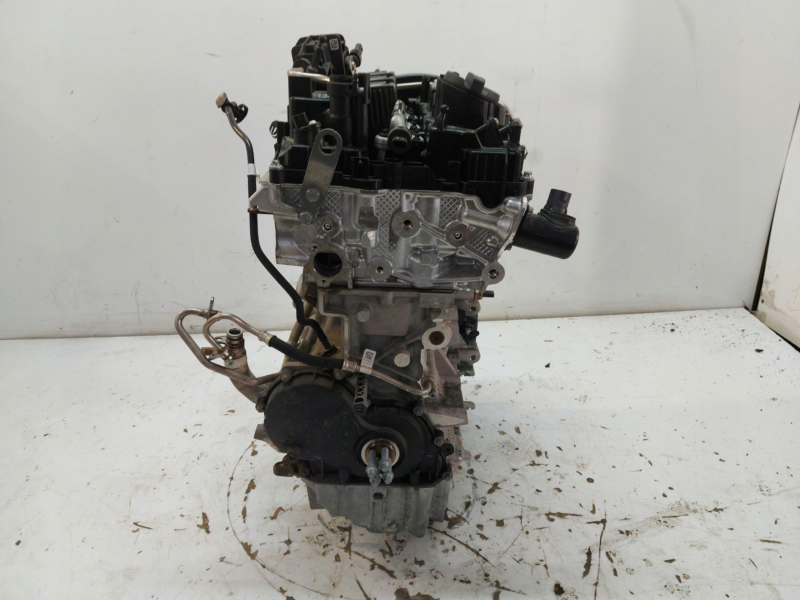 BMW U06 U11 200i 1.5TB engine complete B38N B38A15P MILD 27tys