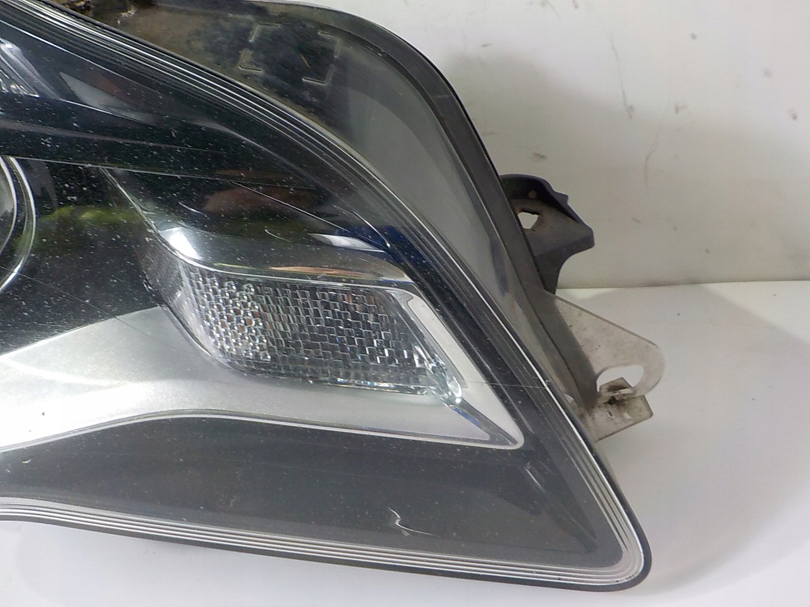 OPEL INSIGNIA A LIFT light right front front UK
