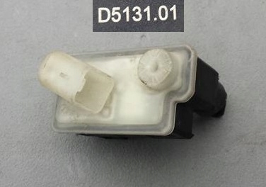 SIŁOWNIK ZAMEK KLAPKI WLEWU PALIWA PEUGEOT CITROEN D5131.01