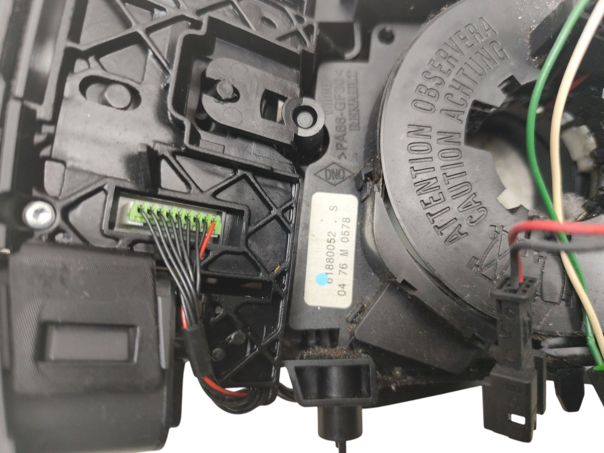 steering wheel levers and controls control ring RENAULT SCENIC II 2 8200127728