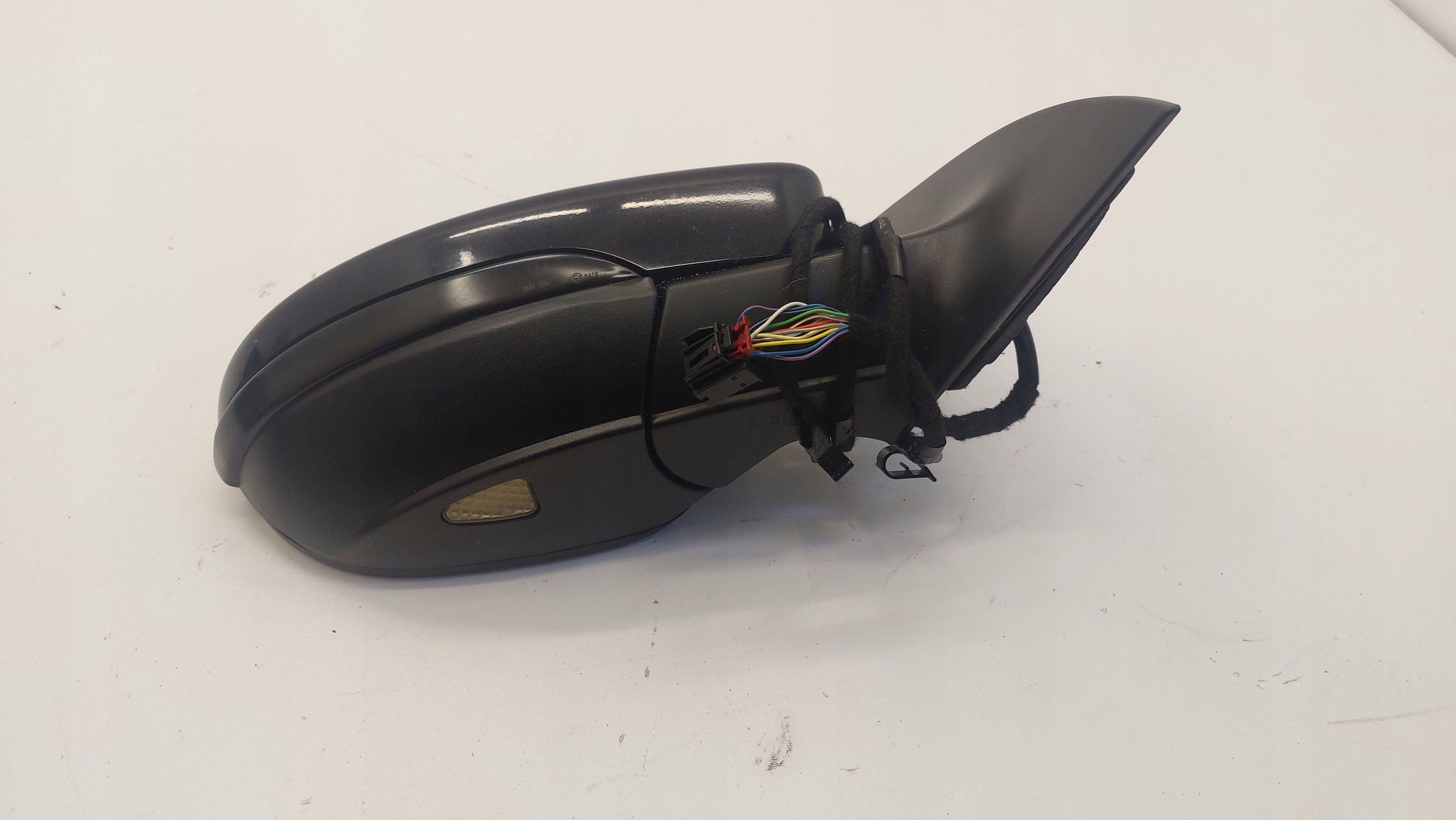 VW SCIROCCO 18-17r mirror right electrics 13 PIN EUROPA