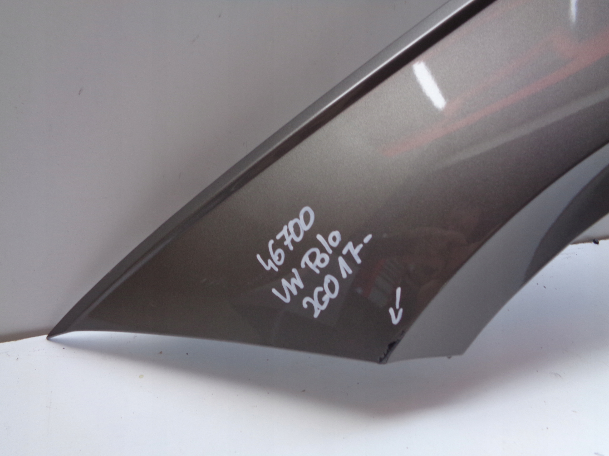 fender left front VW POLO 2G 2G0 17- NR 46700