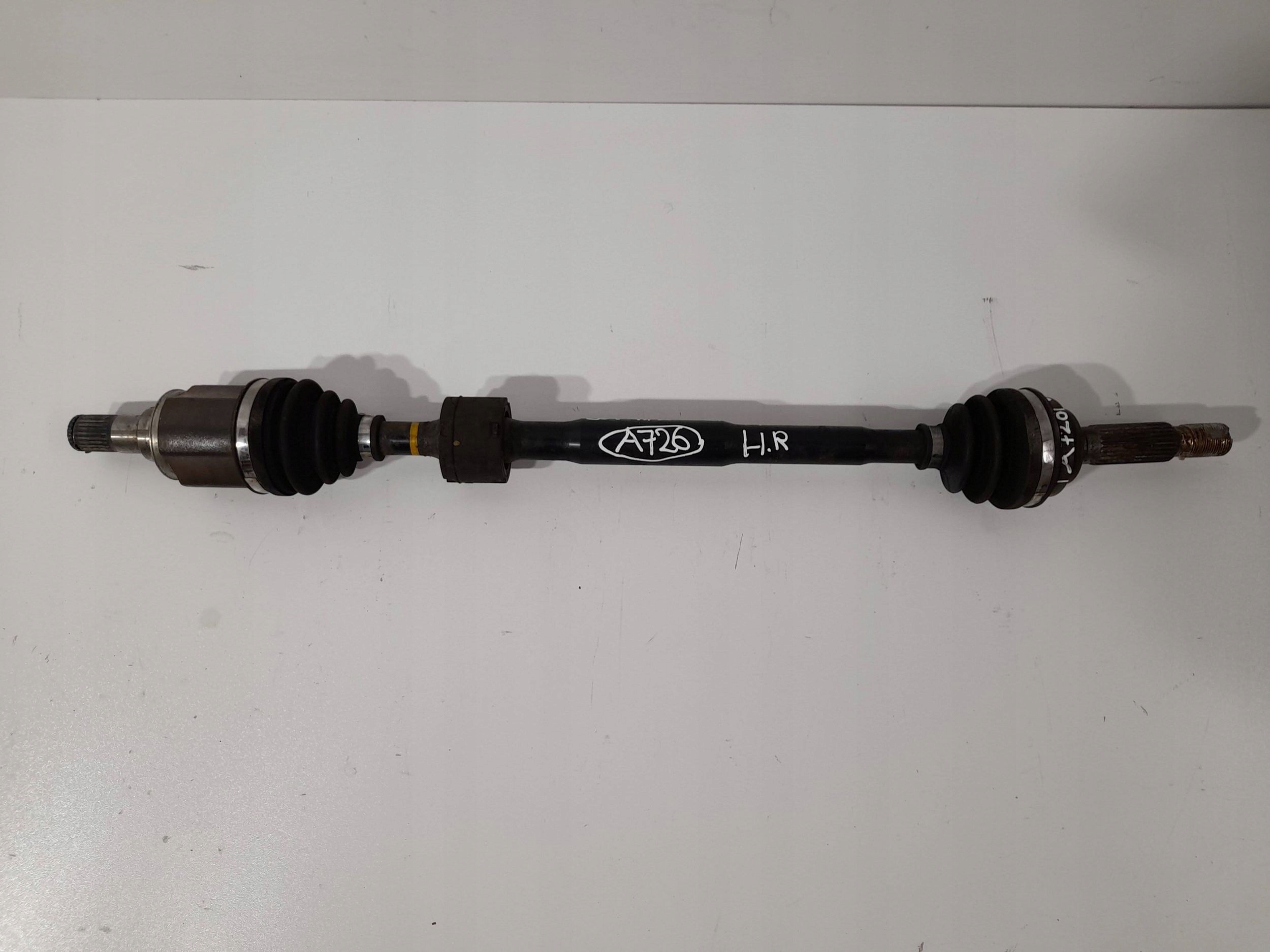 Mitsubishi Outlander III PHEW semi-axis rear right 1345A726 (A726)